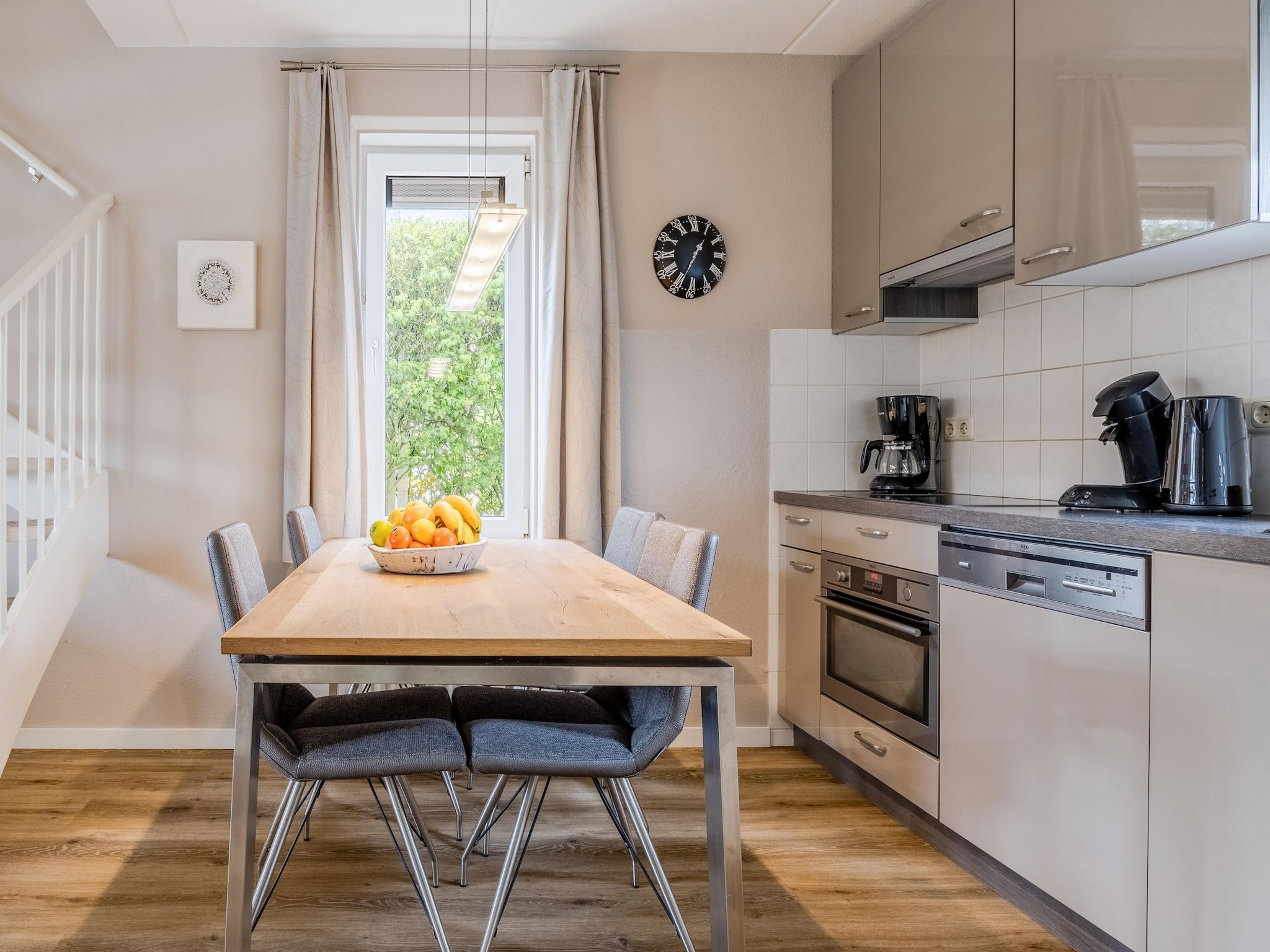 De keuken van Noordzee Résidence De Banjaard 13 in Kamperland