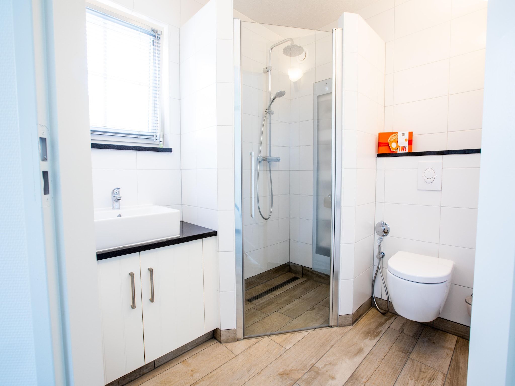 De badkamer van Hof van Salland 8 in Hellendoorn