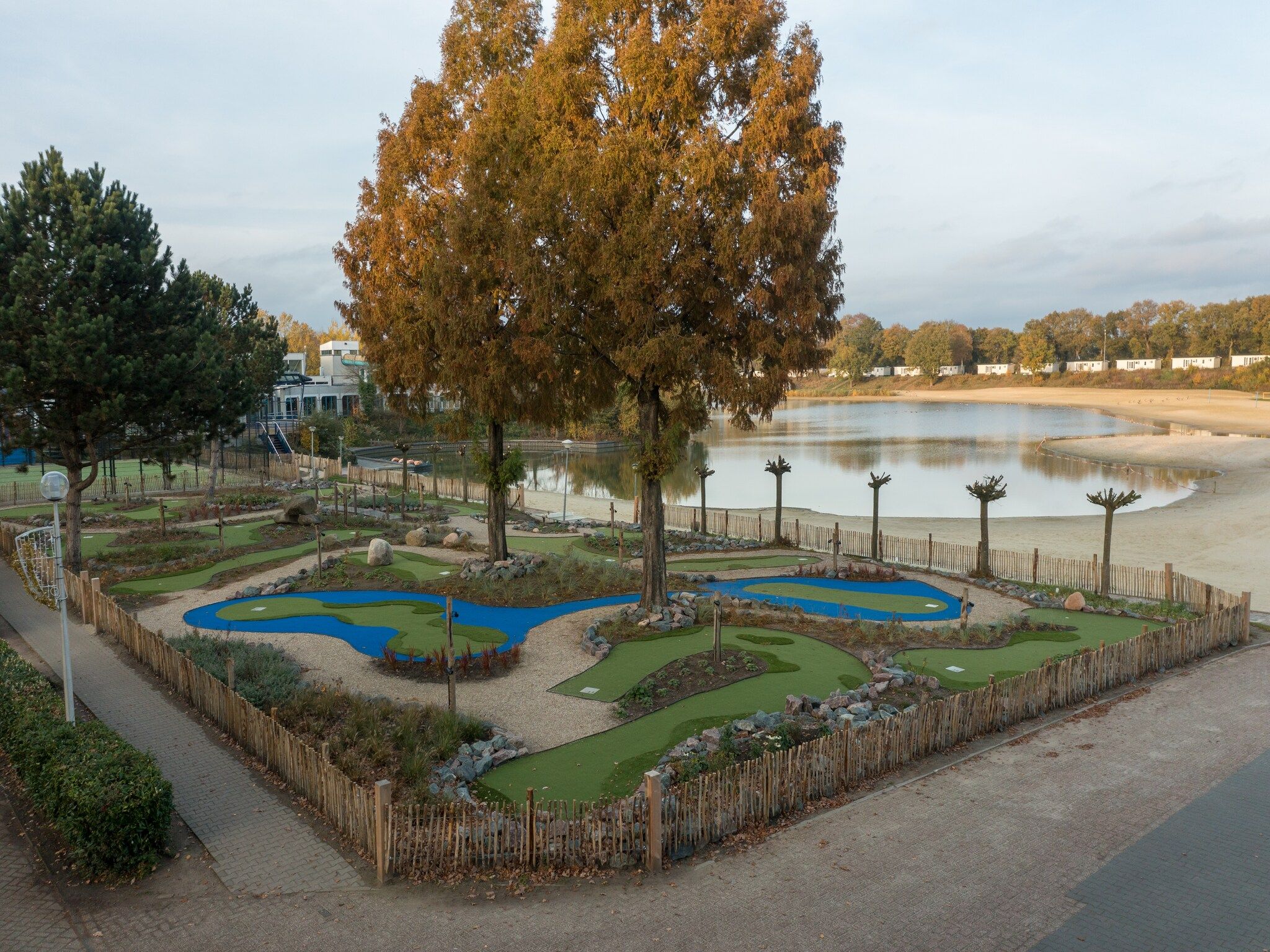 Parkfaciliteiten bij Vakantiepark Hunzedal 9 in Borger