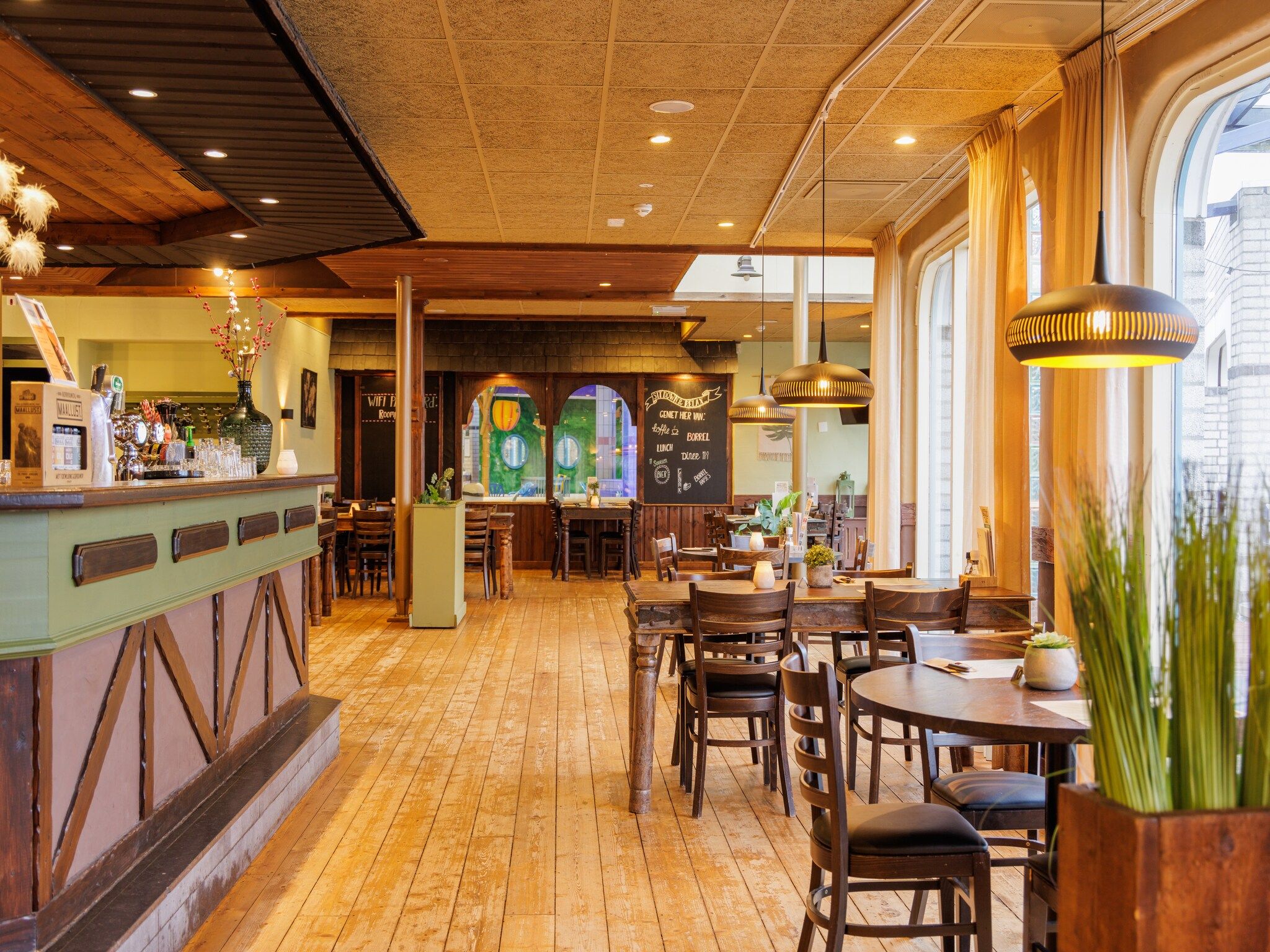 Parkfaciliteiten bij Vakantiepark Hunzedal 9 in Borger