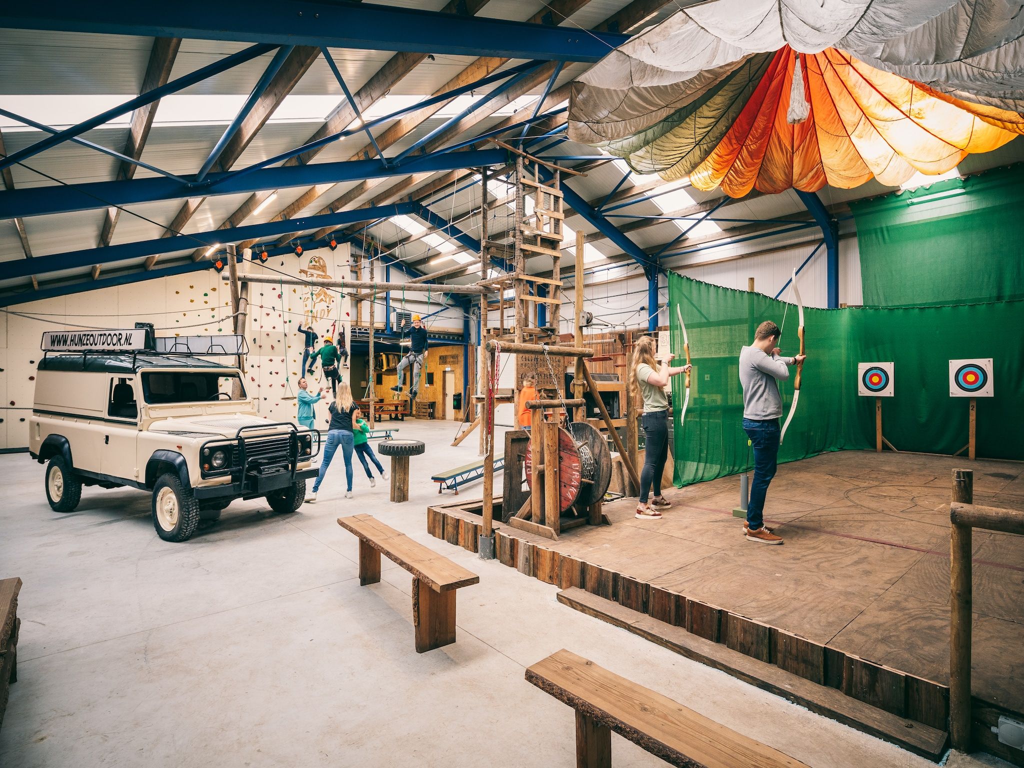 Parkfaciliteiten bij Vakantiepark Hunzedal 9 in Borger