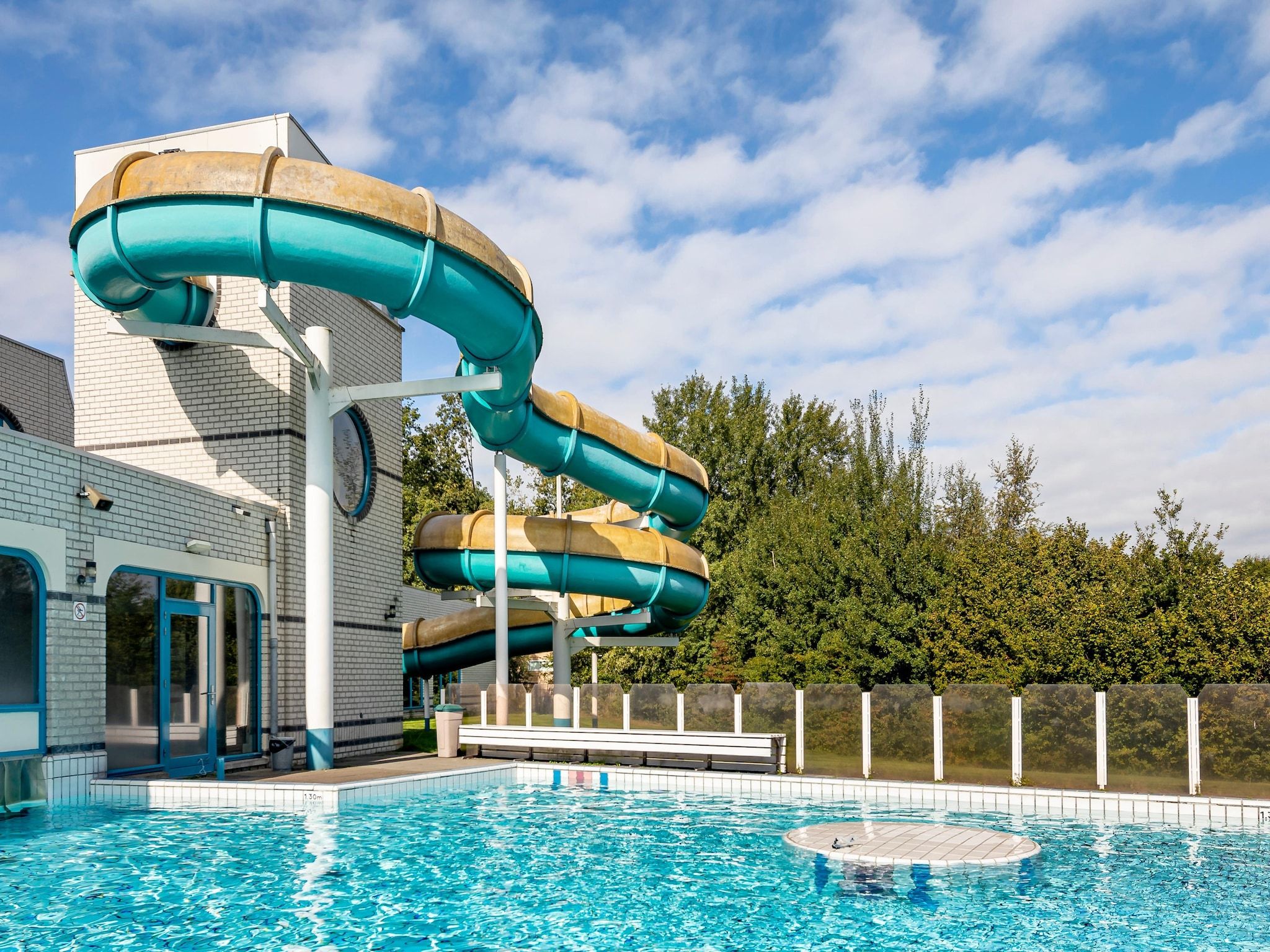 Parkfaciliteiten bij Vakantiepark Hunzedal 9 in Borger