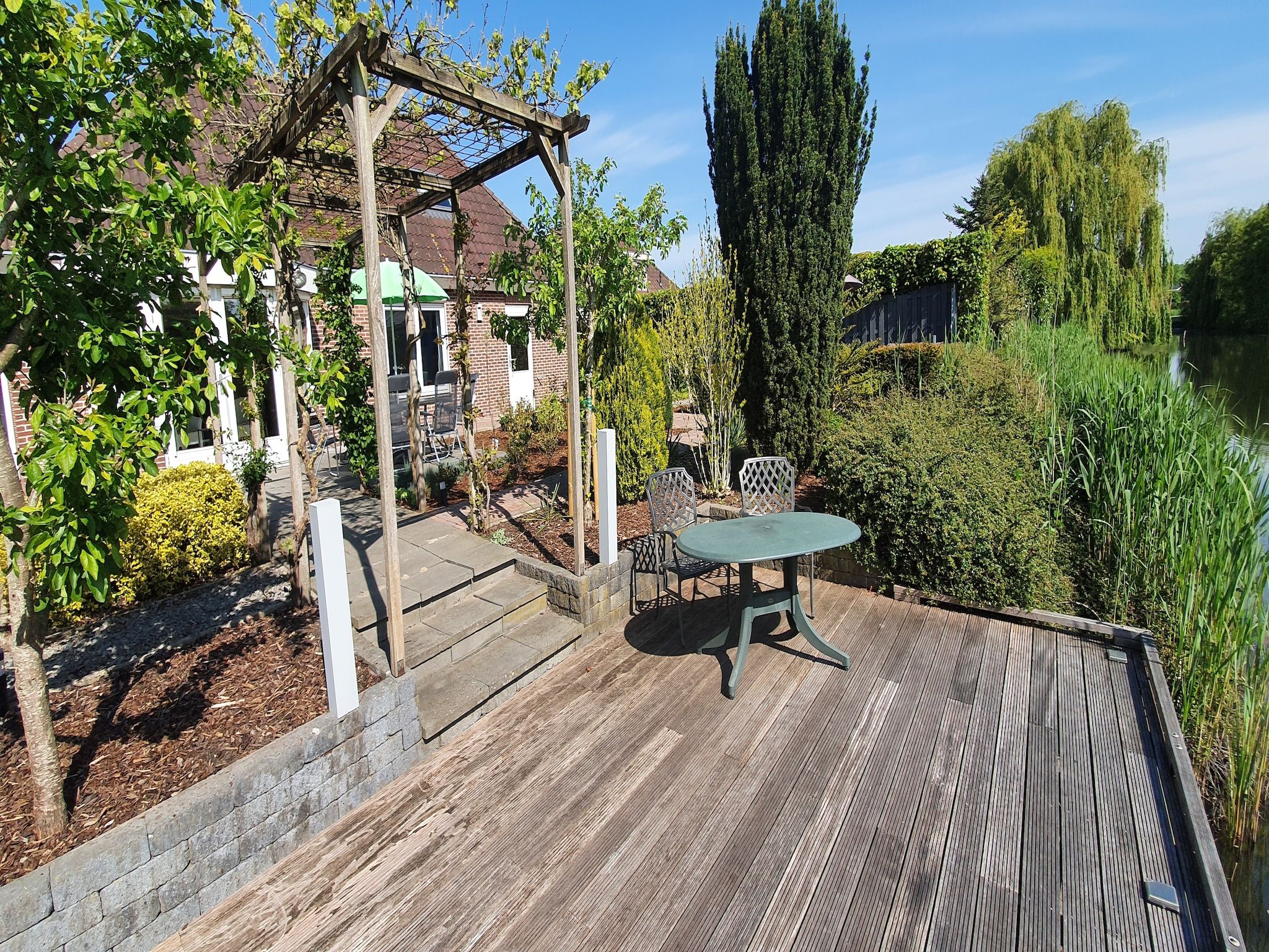 De tuin van Bosruiter in Zeewolde