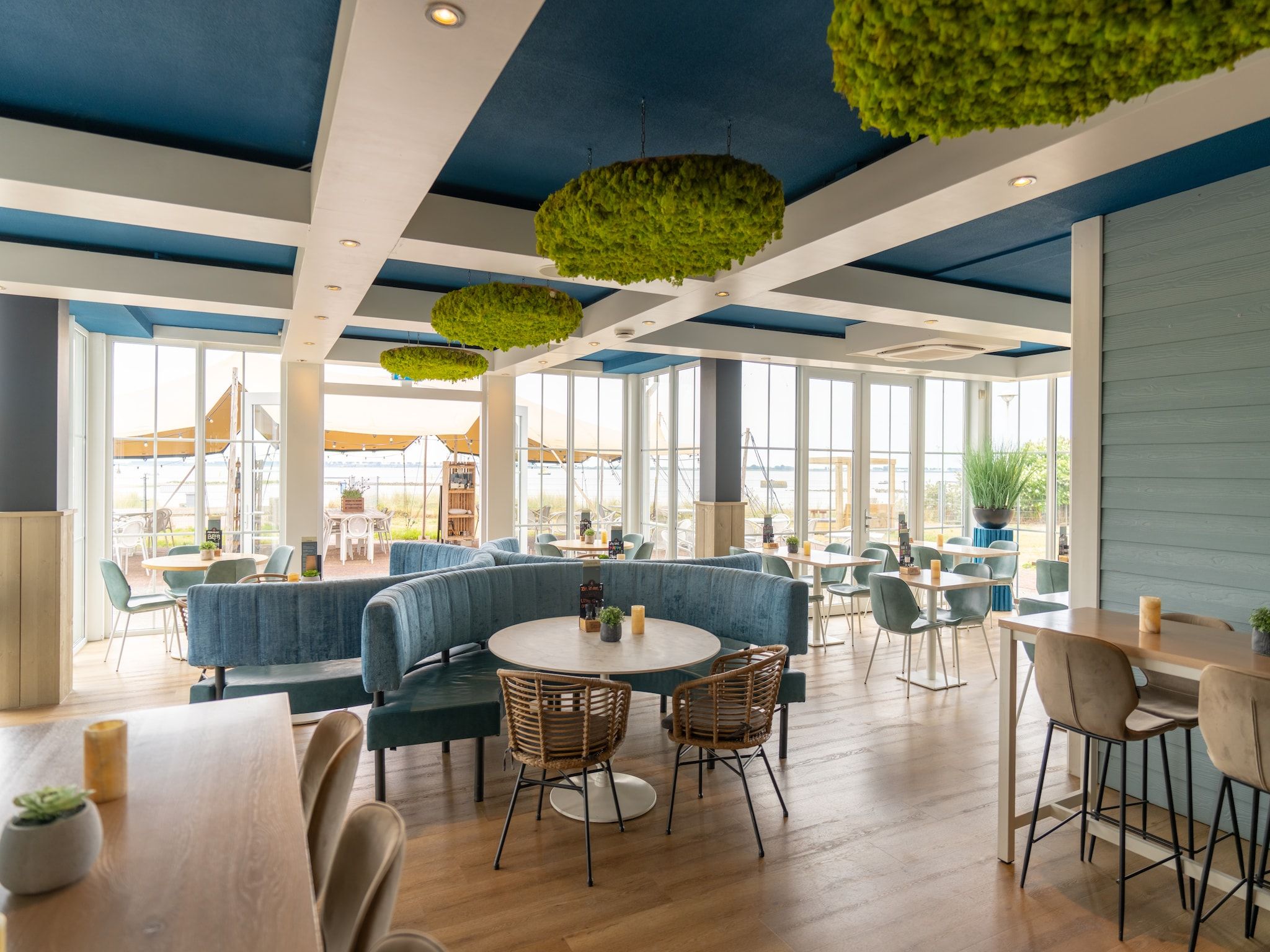 Parkfaciliteiten bij Cape Helius 3 in Hellevoetsluis