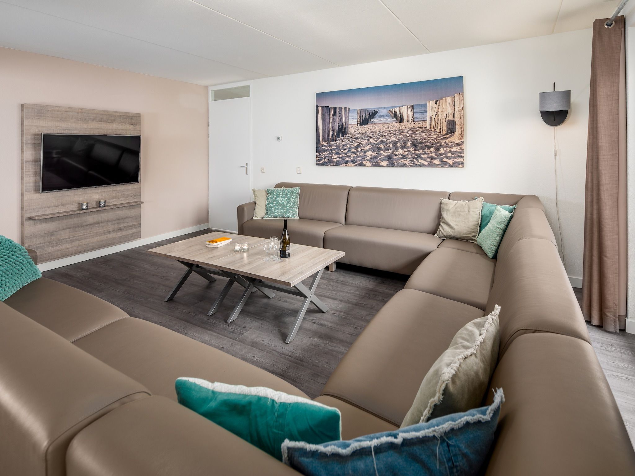 De woonkamer van Buitenhof Domburg 5 in Domburg