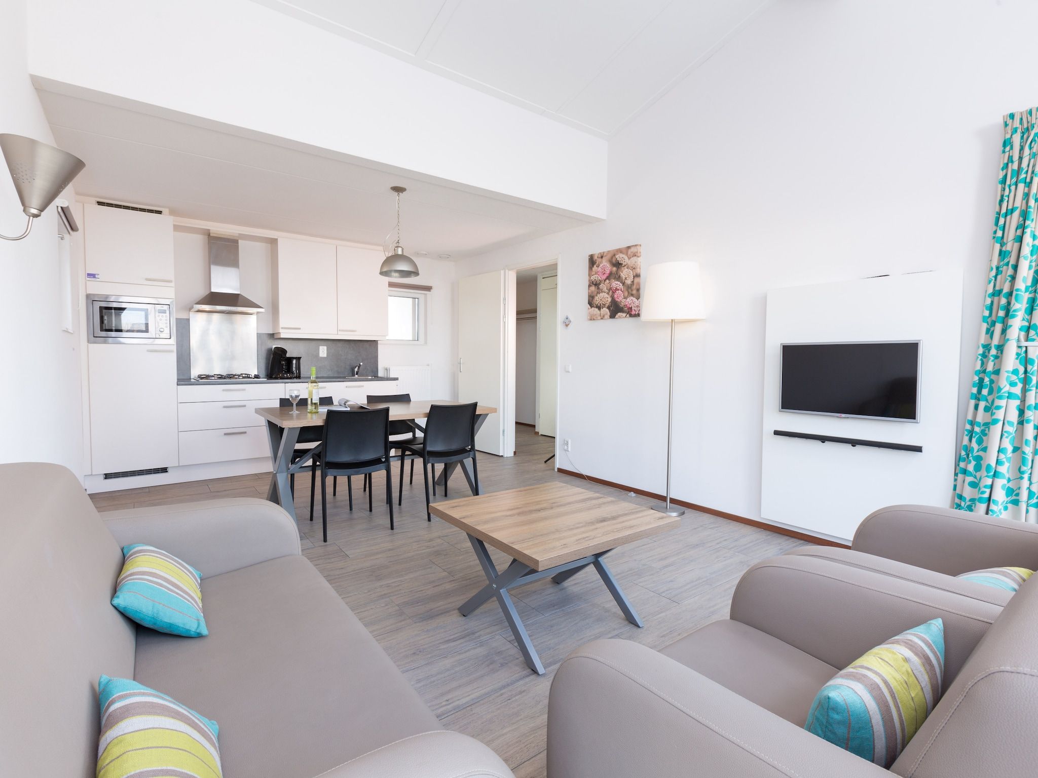 De woonkamer van Strandpark Duynhille 1 in Ouddorp