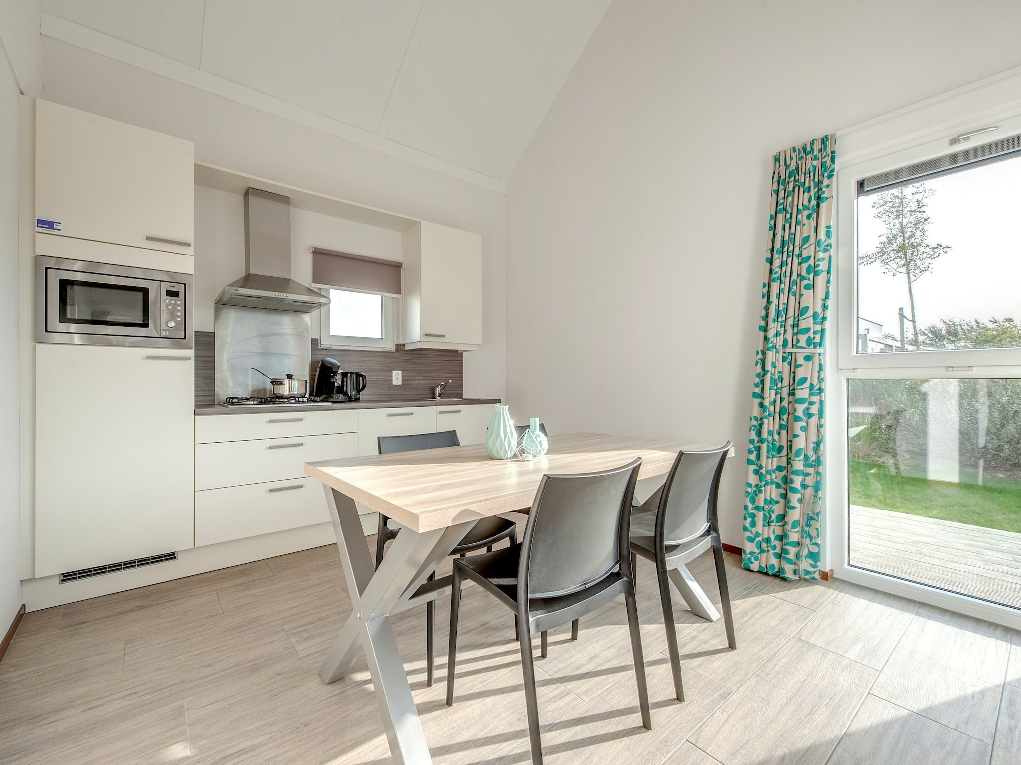 De keuken van Strandpark Duynhille 5 in Ouddorp