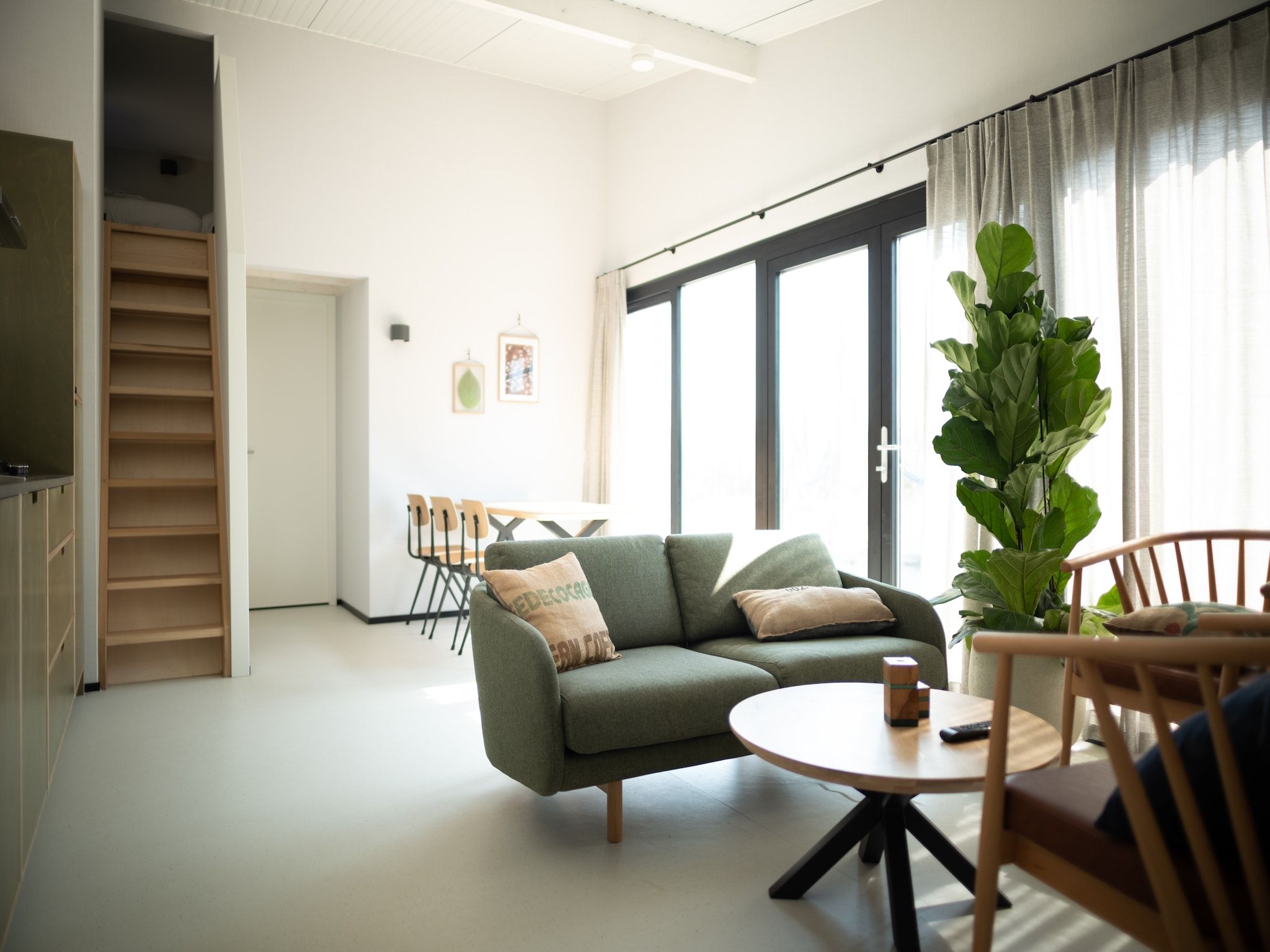 De woonkamer van Sea Lodges Zandvoort 9 in Zandvoort