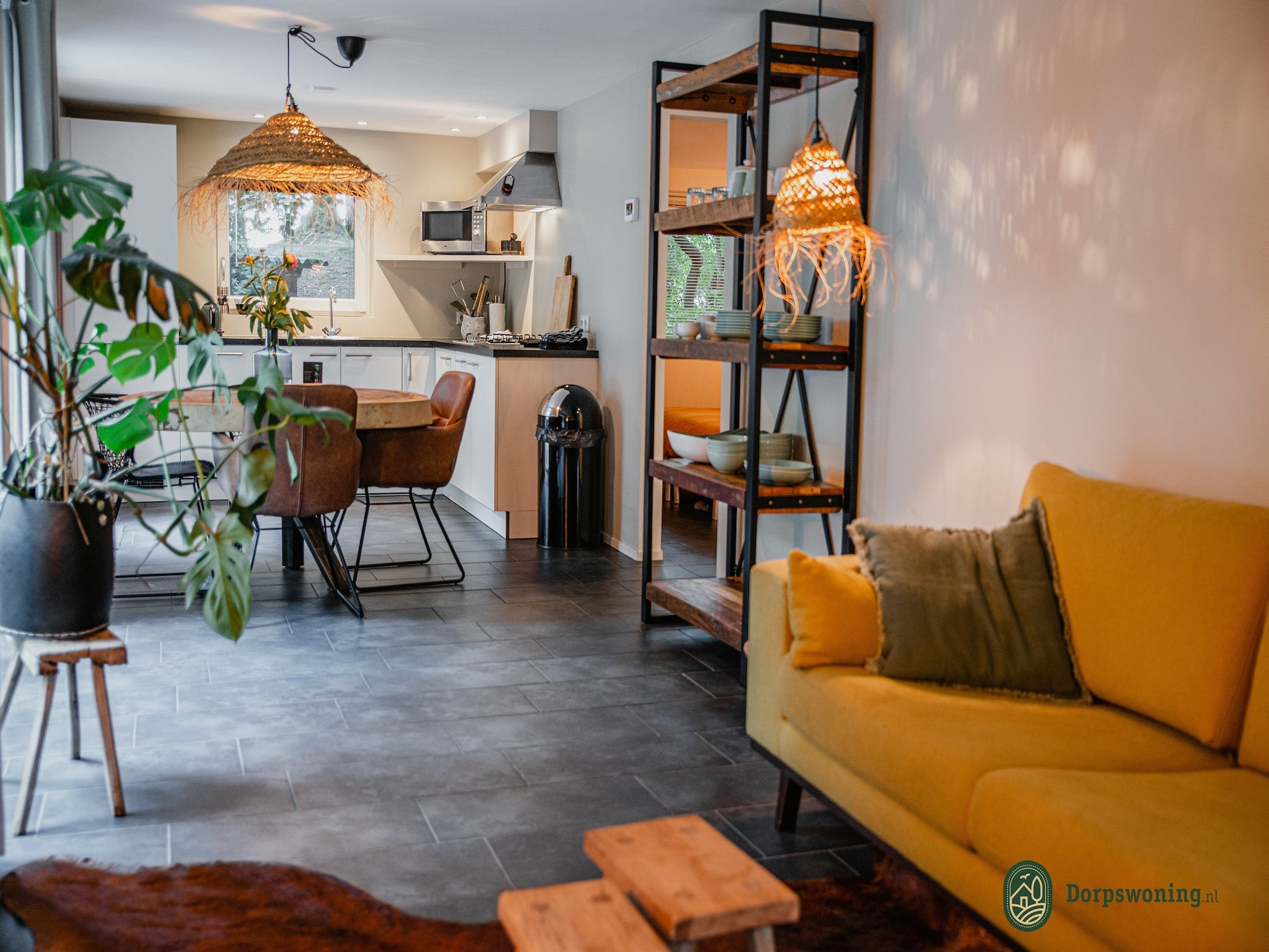 De woonkamer van Dorpswoning In het Bos in Leende