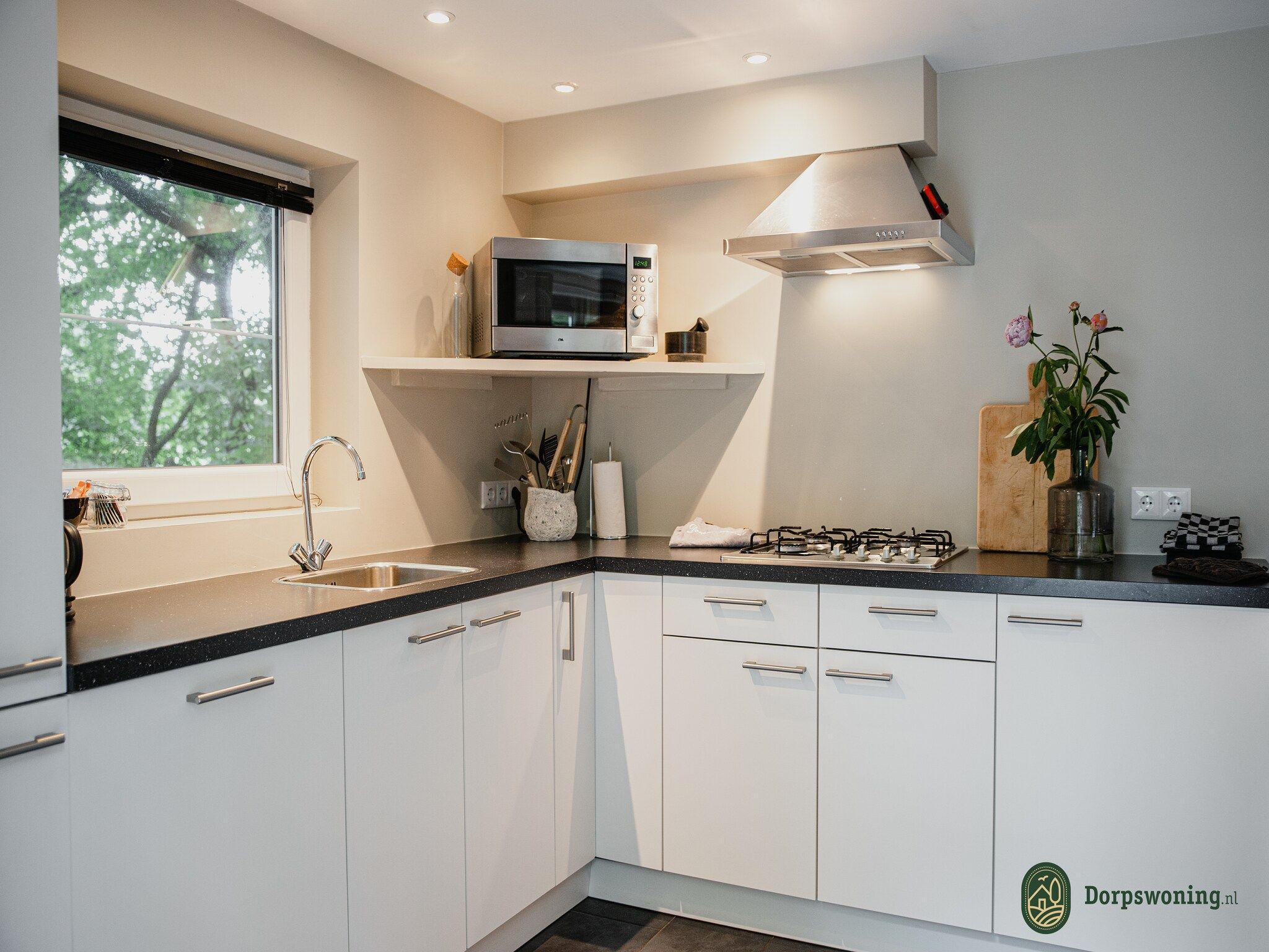 De keuken van Dorpswoning In het Bos in Leende