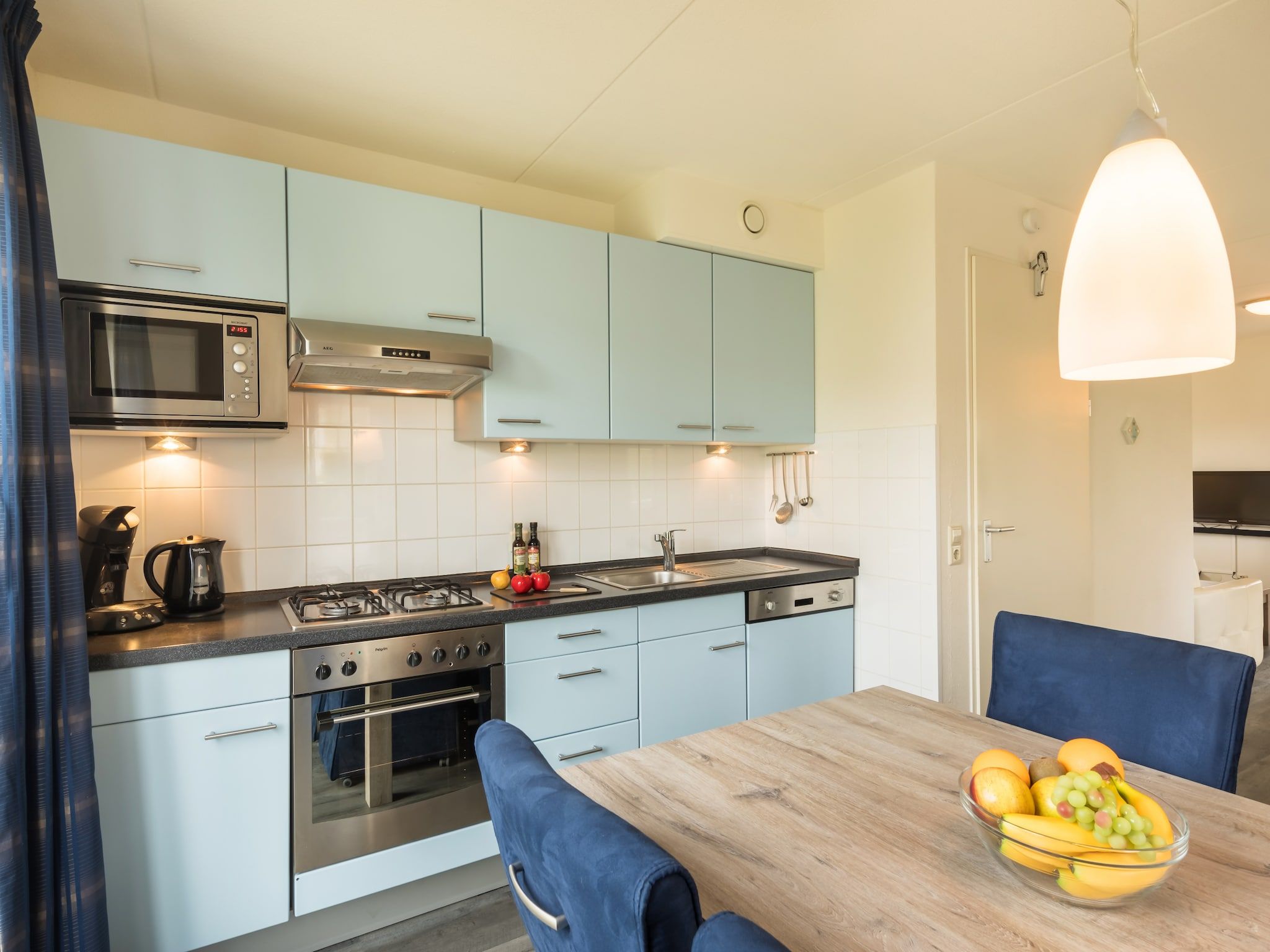 De keuken van Vakantiepark De Heeren van 's Gravensande 2 in 's-Gravenzande