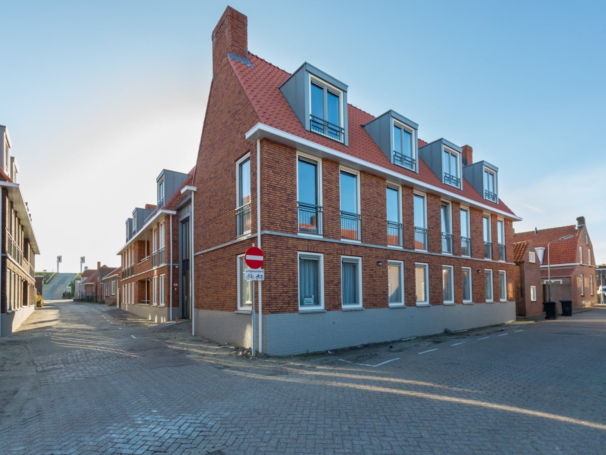 De buitenkant van Aparthotel Zoutelande - 5 pers luxe appartement in Zoutelande