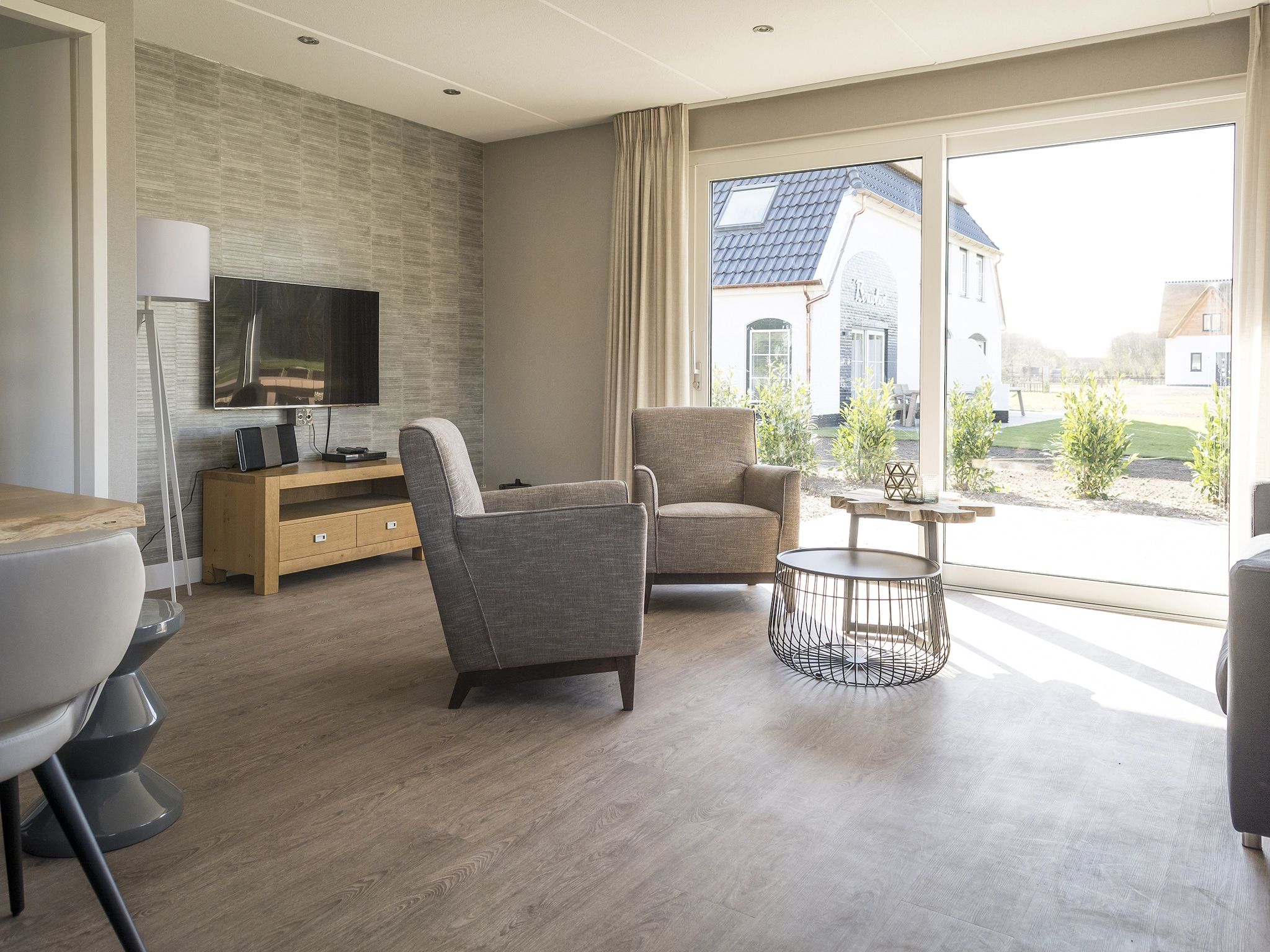 De woonkamer van Landhuis Bouwlust K in De Cocksdorp Texel