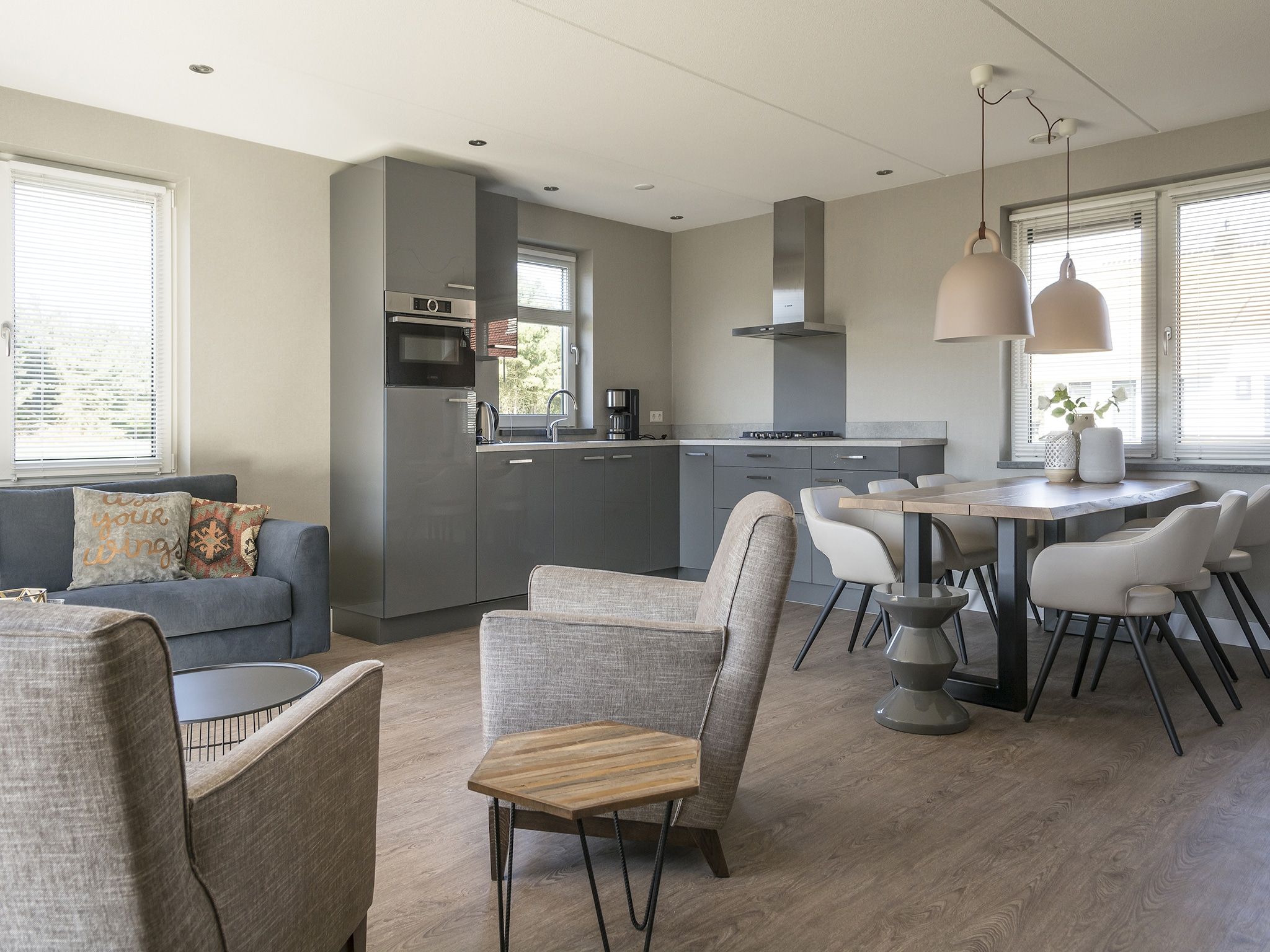 De woonkamer van Landhuis Bouwlust K in De Cocksdorp Texel