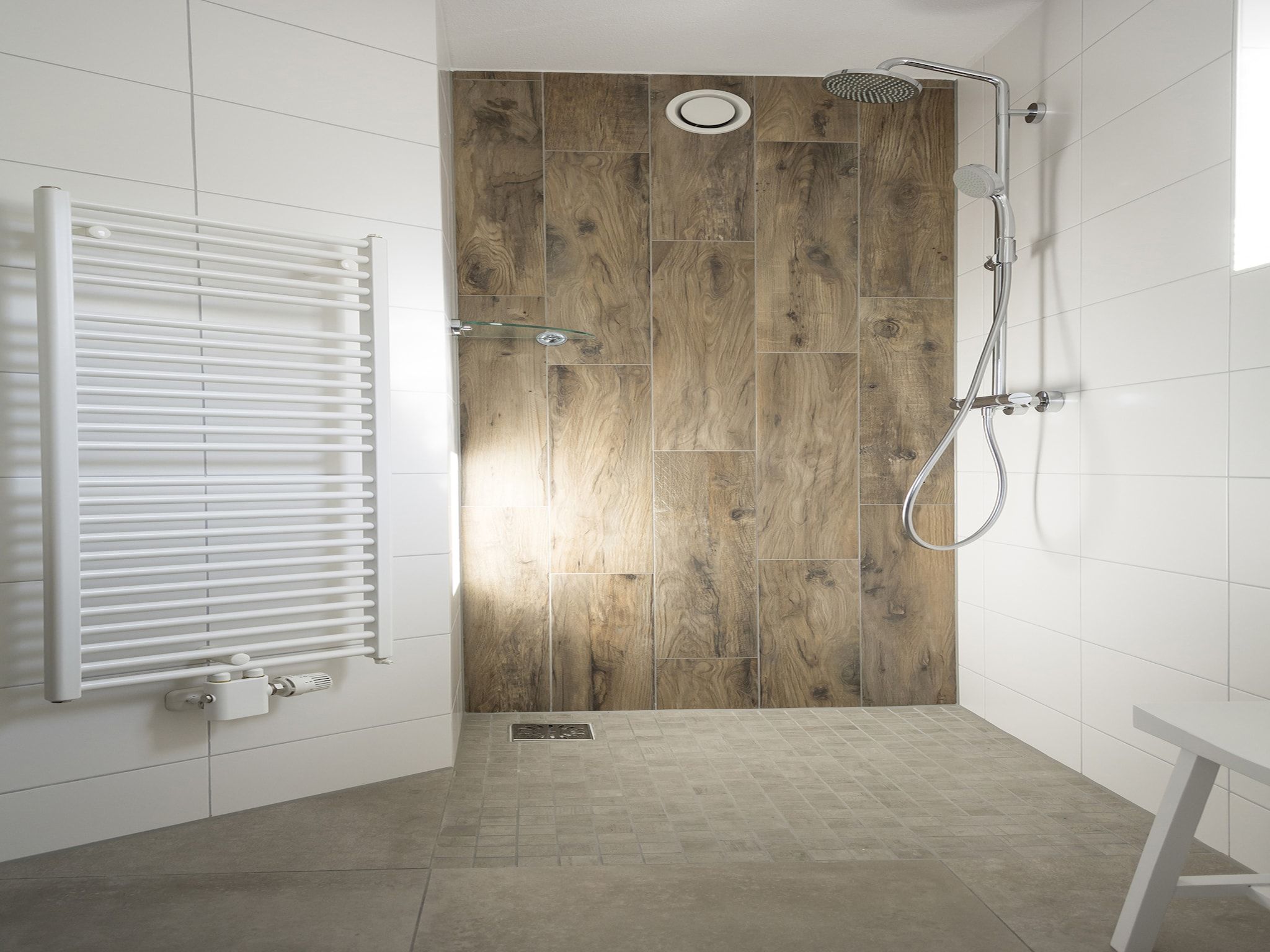 De badkamer van Landhuis Bouwlust K in De Cocksdorp Texel