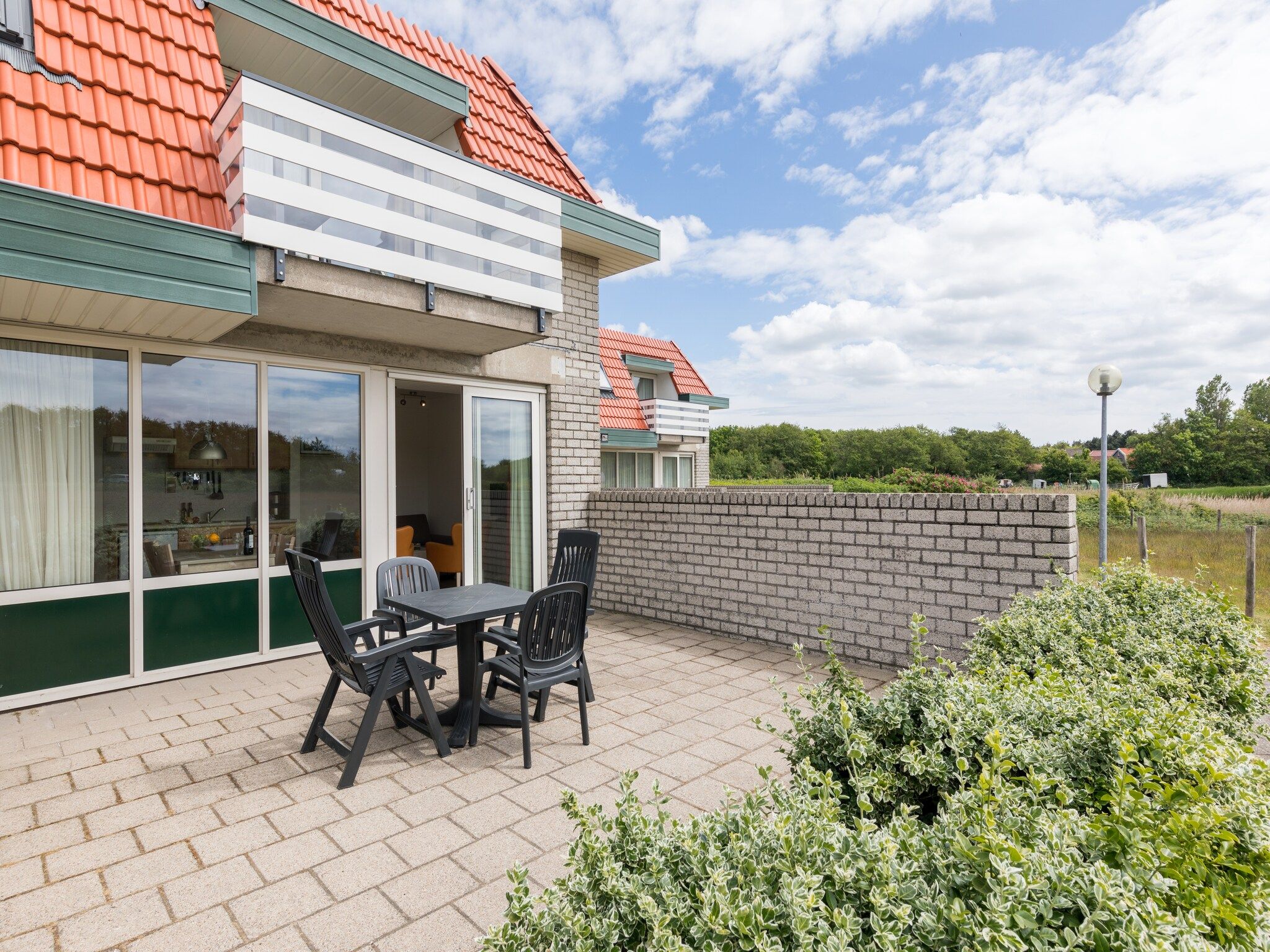 Het terras van Bosch en Zee 3 in De Koog Texel
