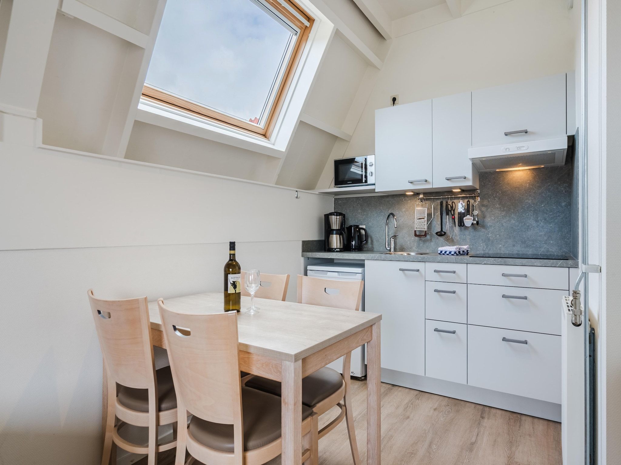 De eetkamer van Bosch en Zee 1 in De Koog Texel