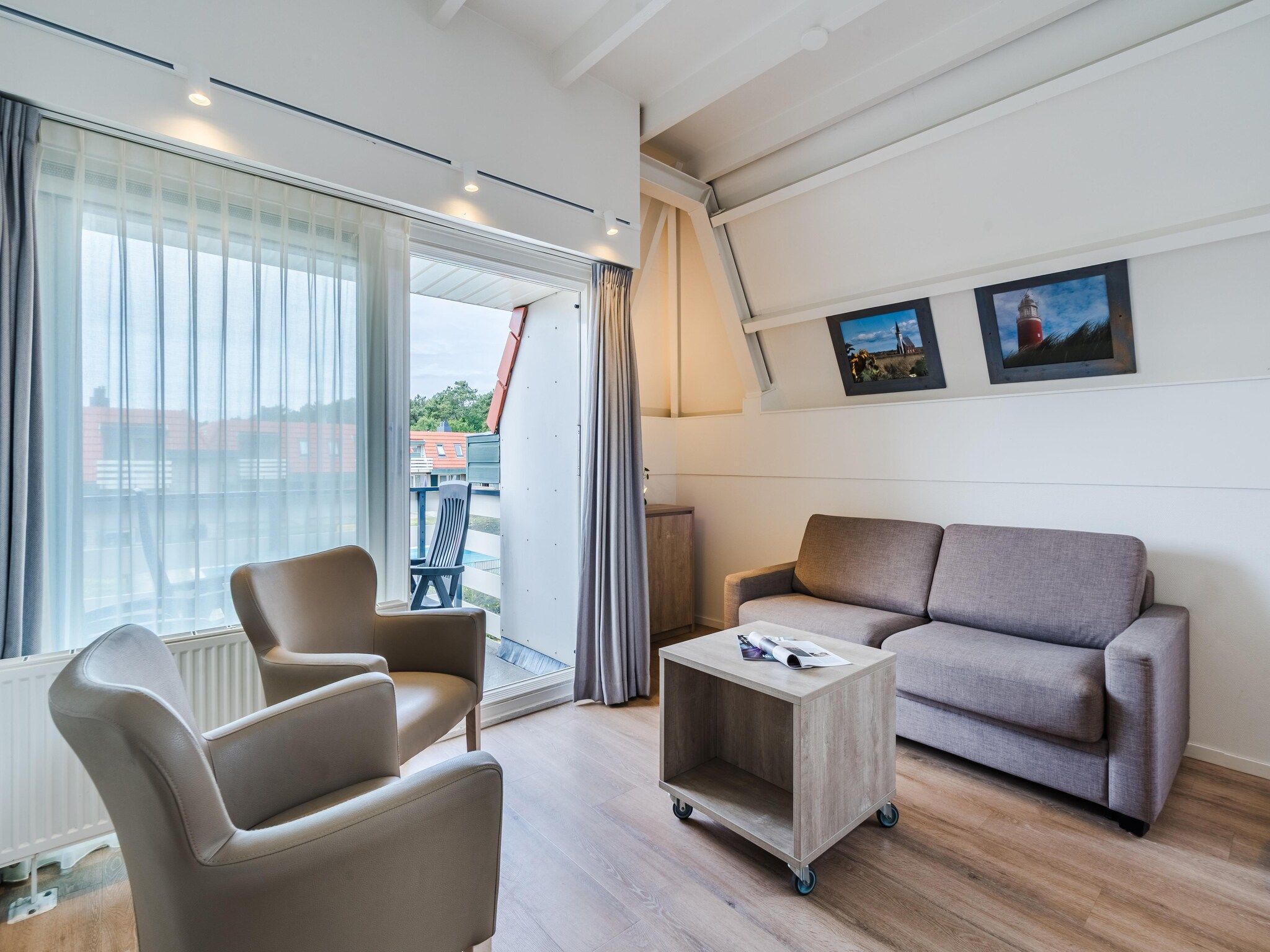 De woonkamer van Bosch en Zee 1 in De Koog Texel