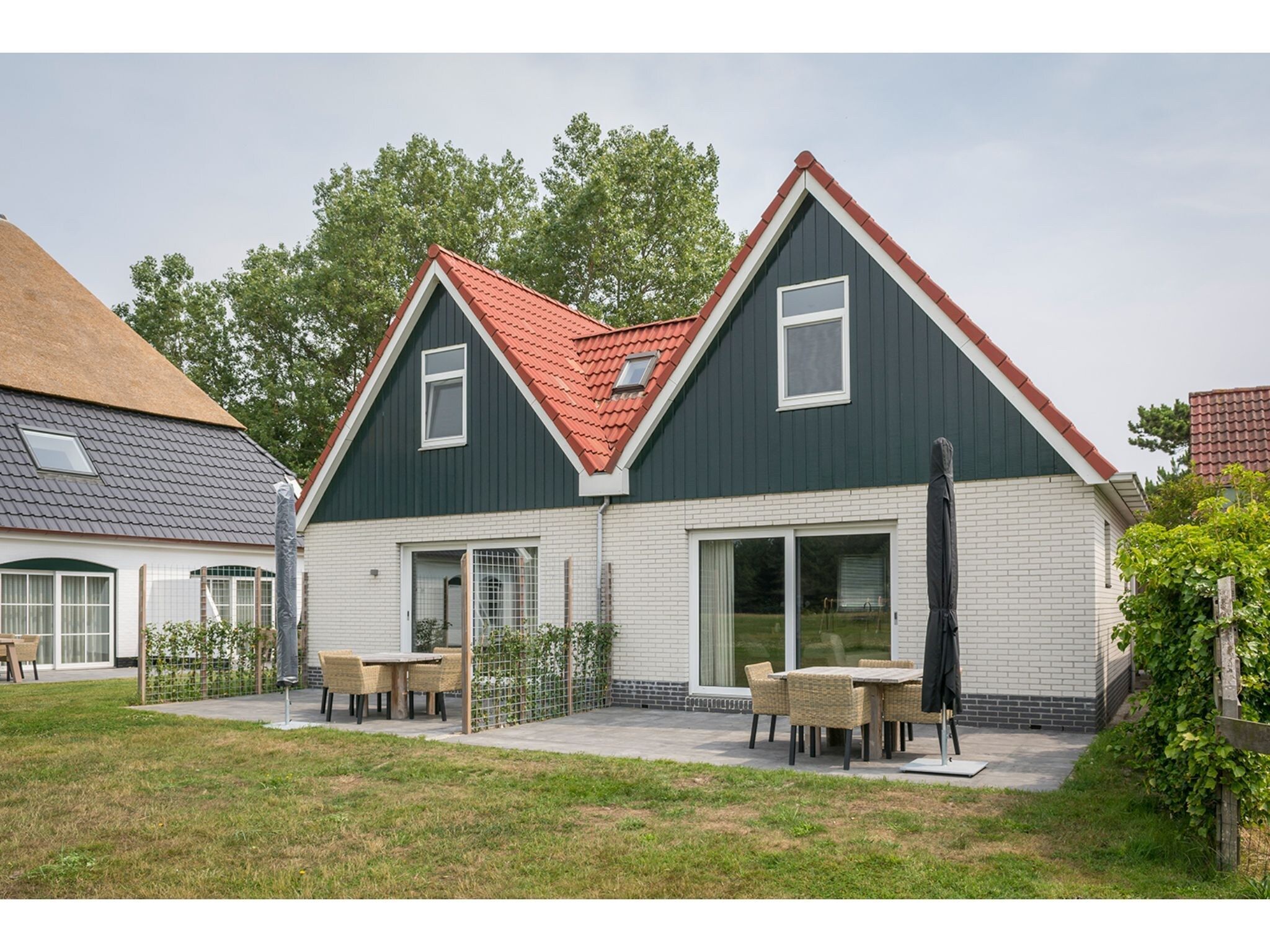 Het terras van Bouwlust E11 in De Cocksdorp Texel