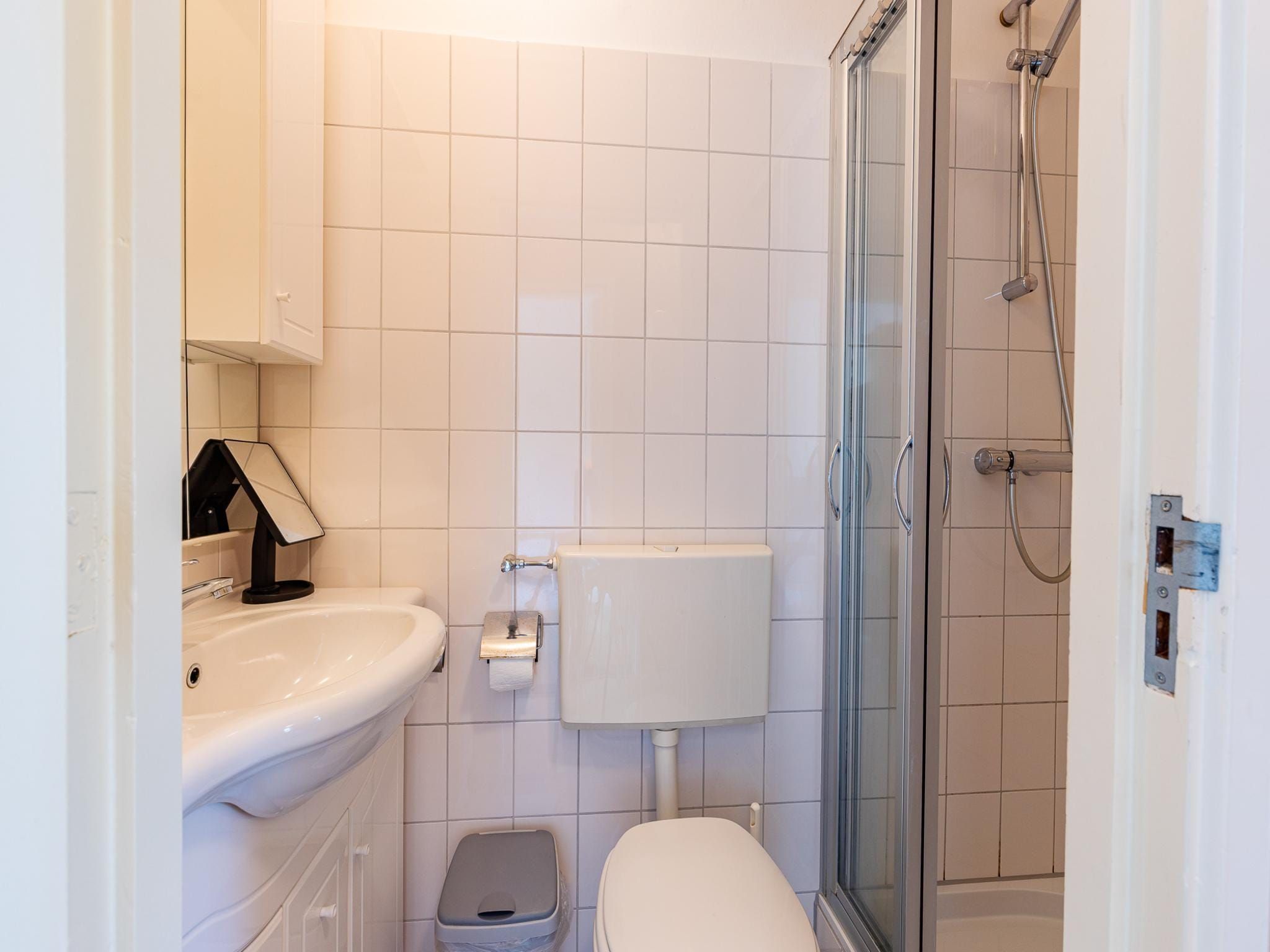 De badkamer van Appartement Burg van Woelderenlaan in Vlissingen