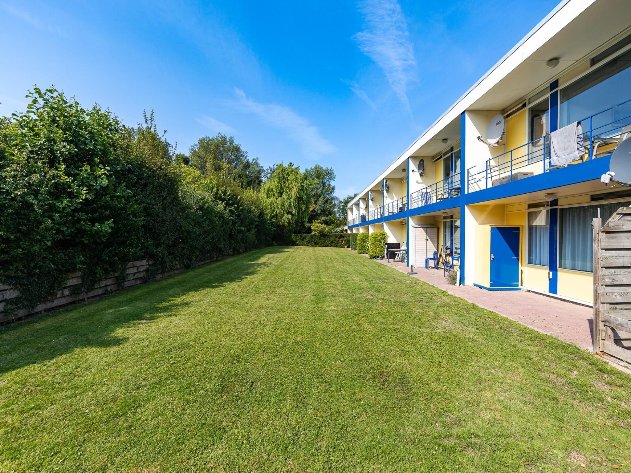De buitenkant van Appartement Burg van Woelderenlaan in Vlissingen