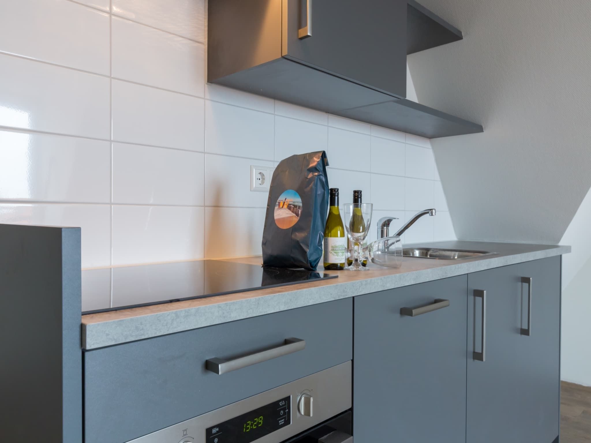 De keuken van Aparthotel Zoutelande - 2 pers luxe studio - huisdier in Zoutelande