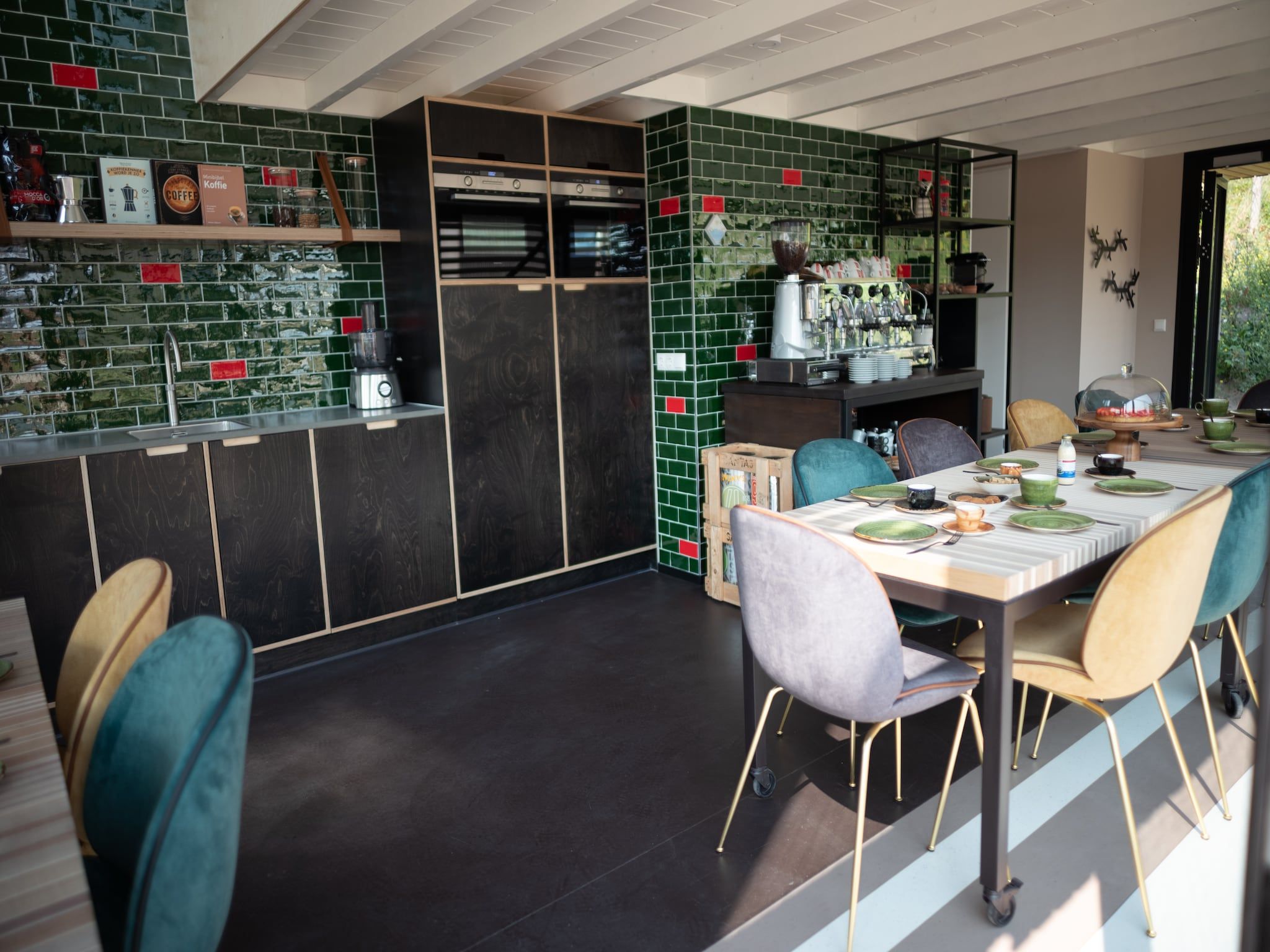 Sea Lodges Zandvoort 11 in Zandvoort - Foto 2 van 35