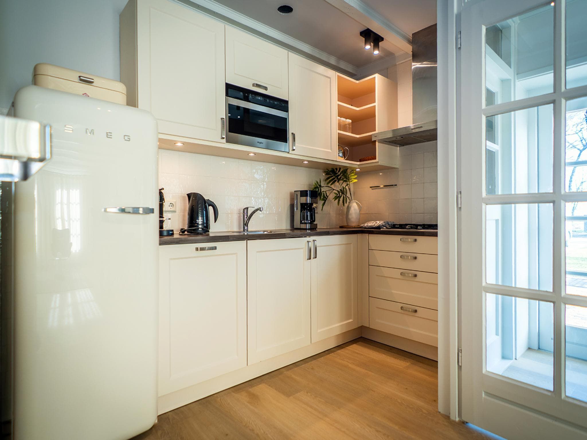 De keuken van Appartement Hoeve Holland R1 in De Cocksdorp - Texel