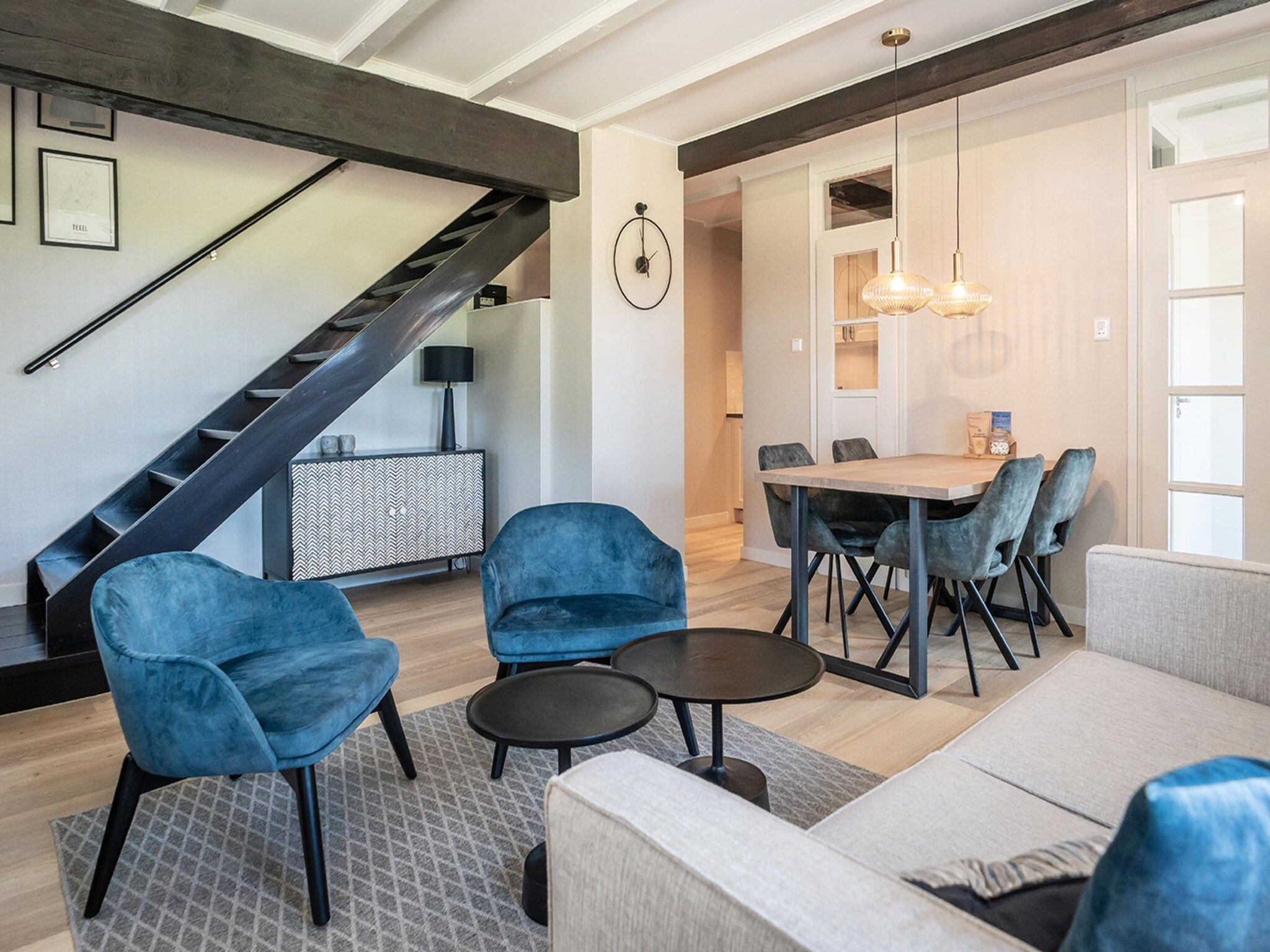 De woonkamer van App Hoeve Holland T3 in De Cocksdorp Texel