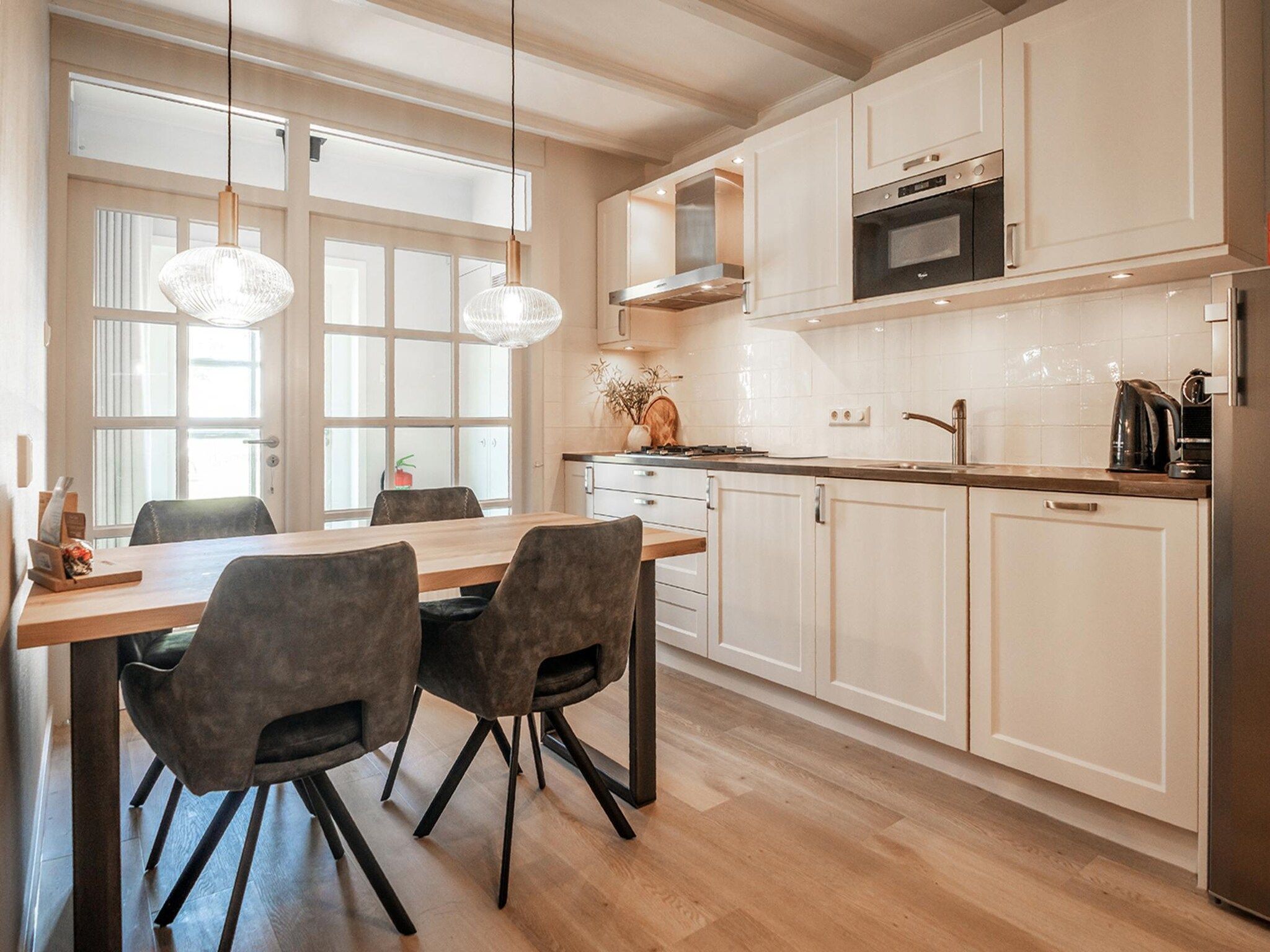 De keuken van App Hoeve Holland S2 in De Cocksdorp Texel