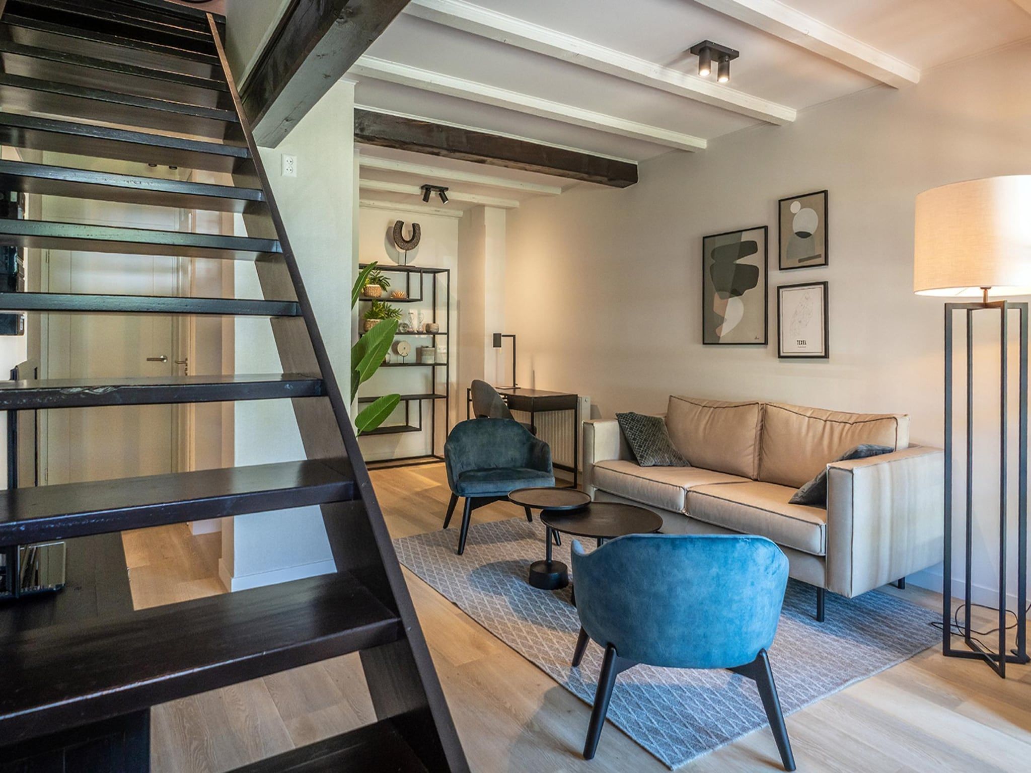 De woonkamer van App Hoeve Holland S2 in De Cocksdorp Texel