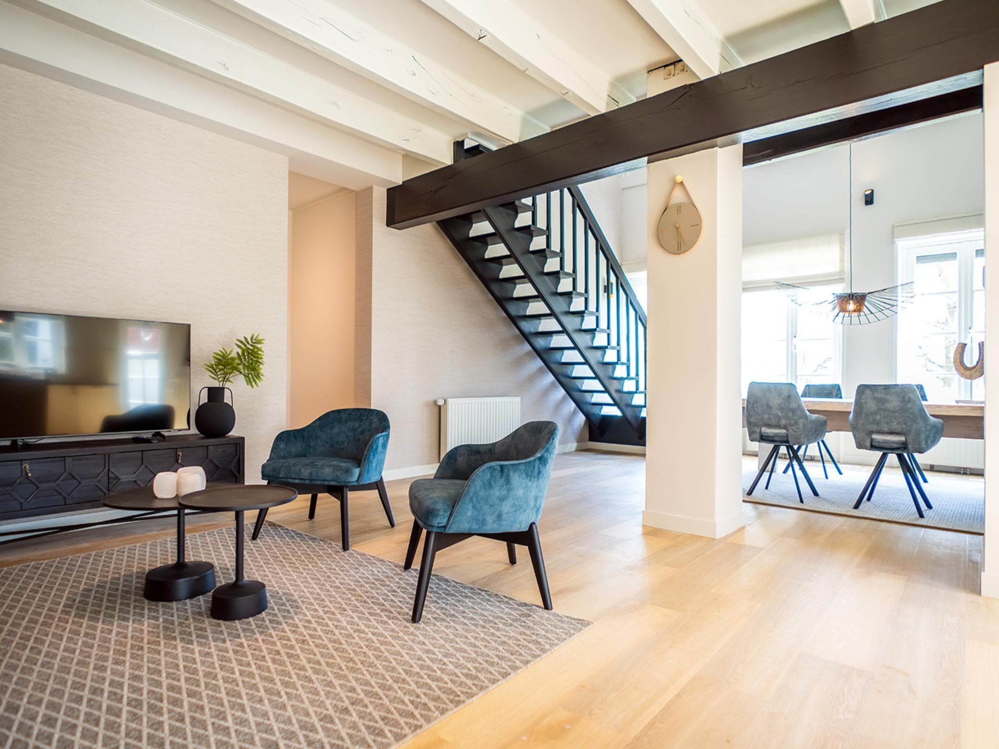 De woonkamer van App Hoeve Holland W6 in De Cocksdorp Texel