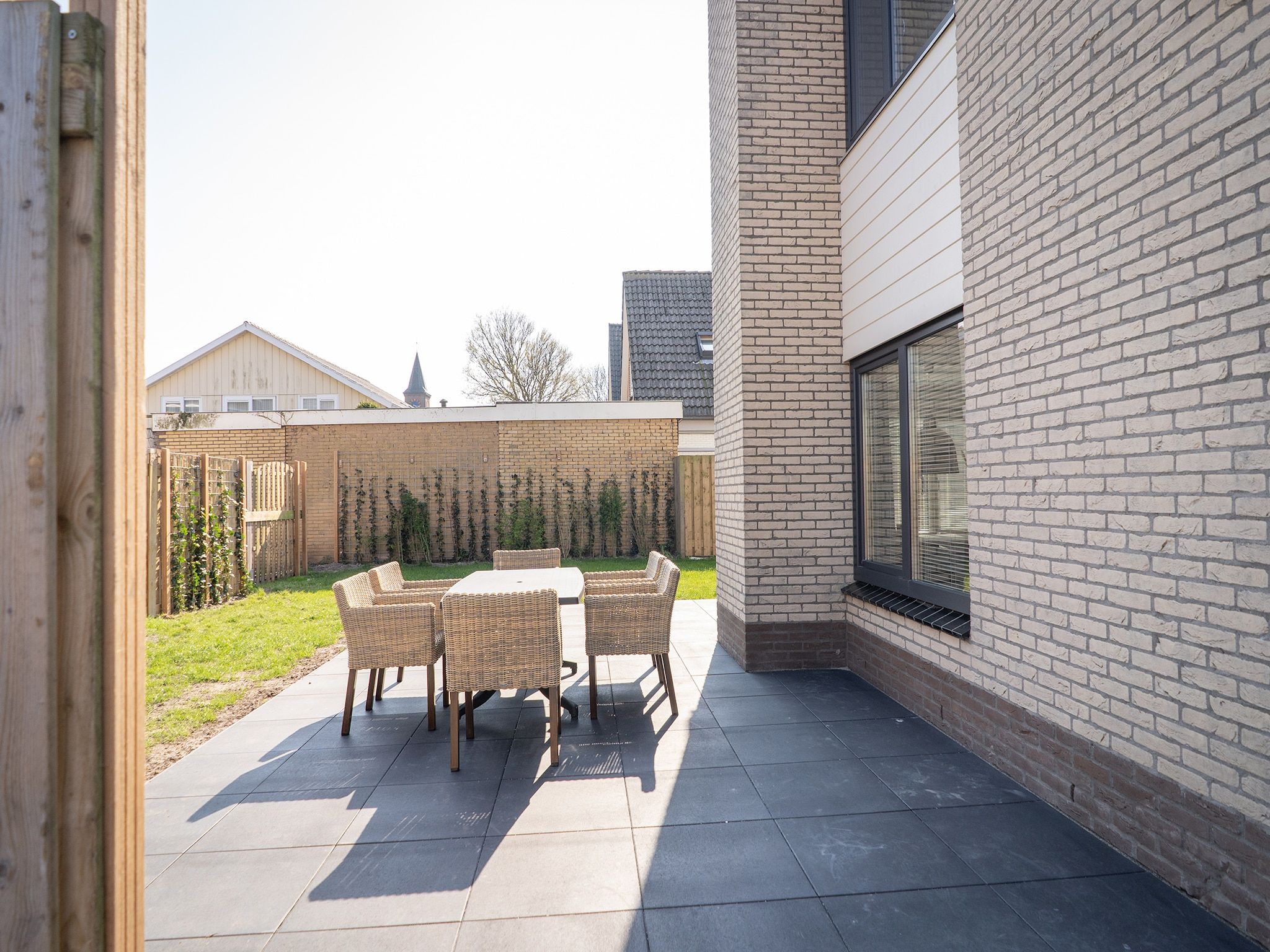 De buitenkant van Hodshonstraat B-12 in De Cocksdorp