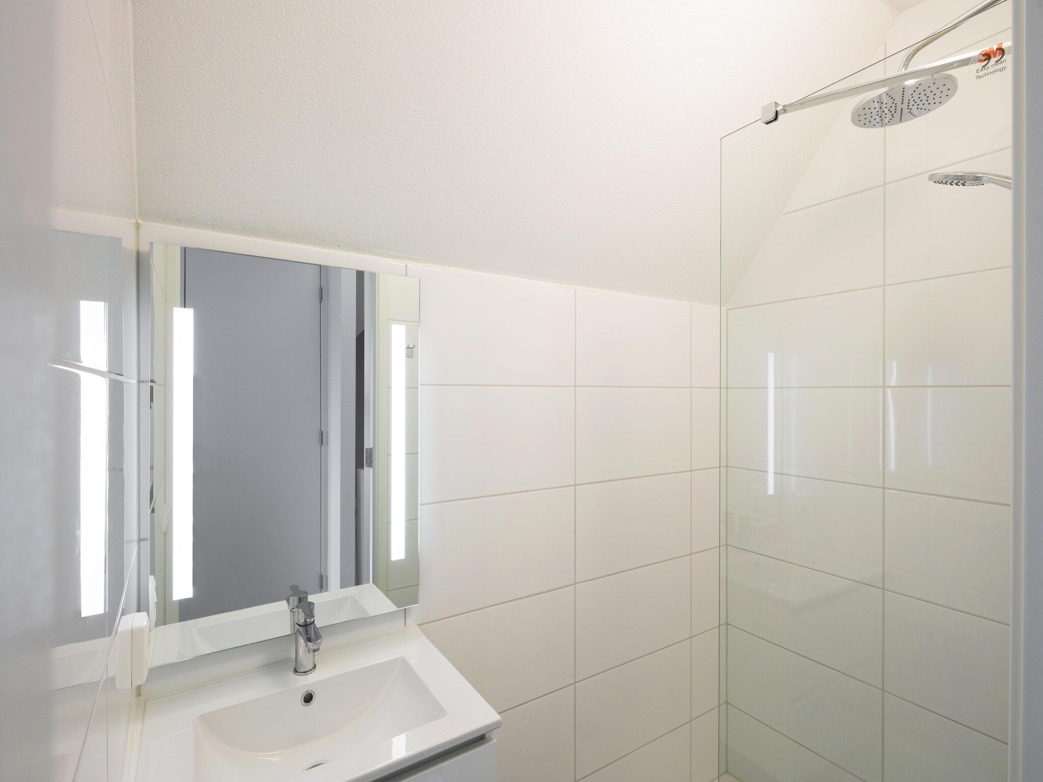 De badkamer van Waterstaete Ossenzijl 2 in Ossenzijl