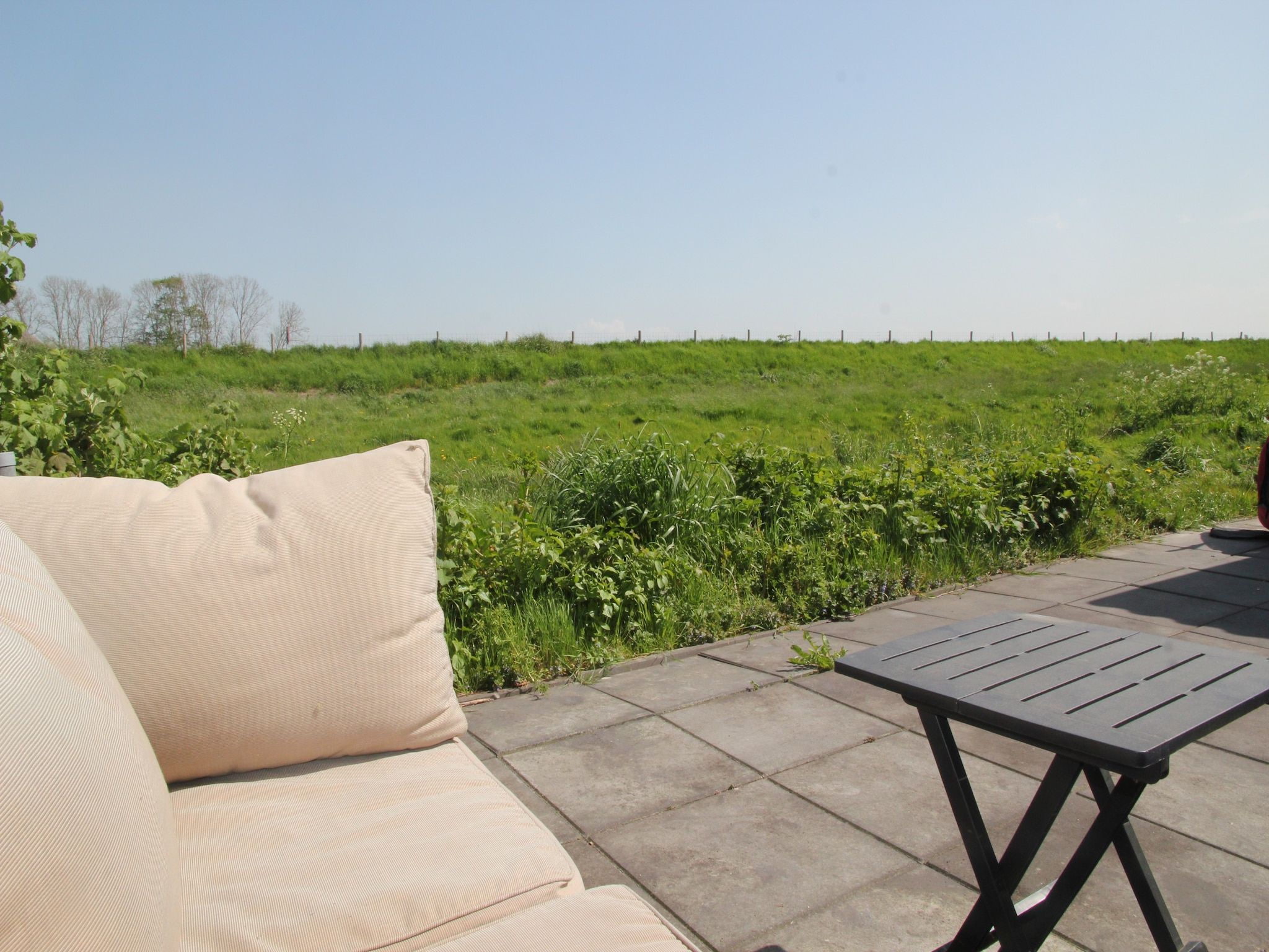 Het terras van Landelijk bij Zee in Warmenhuizen