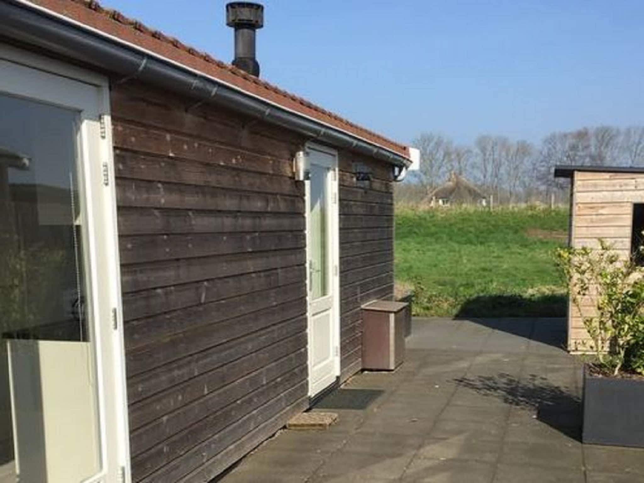 De buitenkant van Landelijk bij Zee in Warmenhuizen