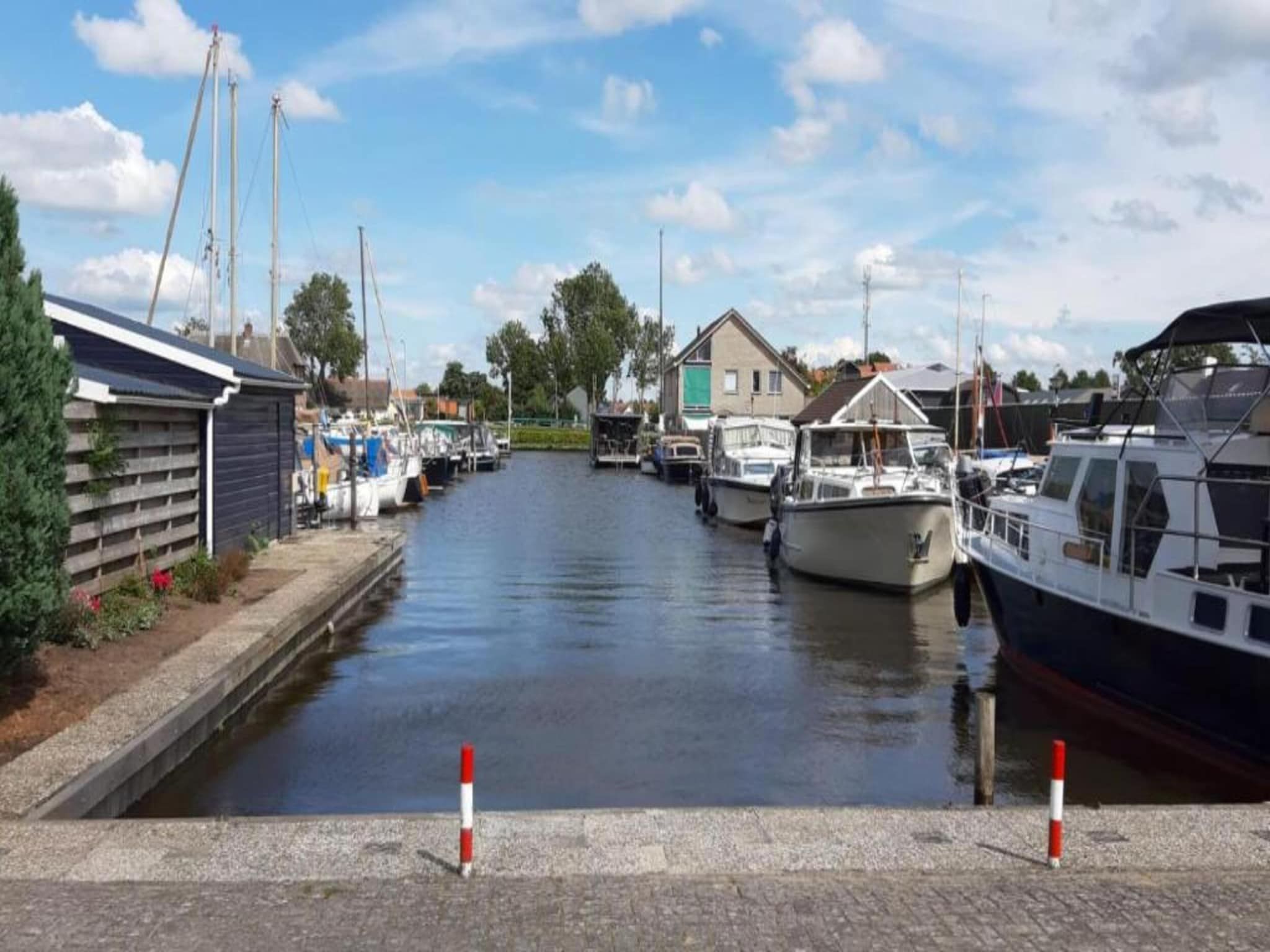 Aan de dwarsgracht in Giethoorn - Foto 37 van 40