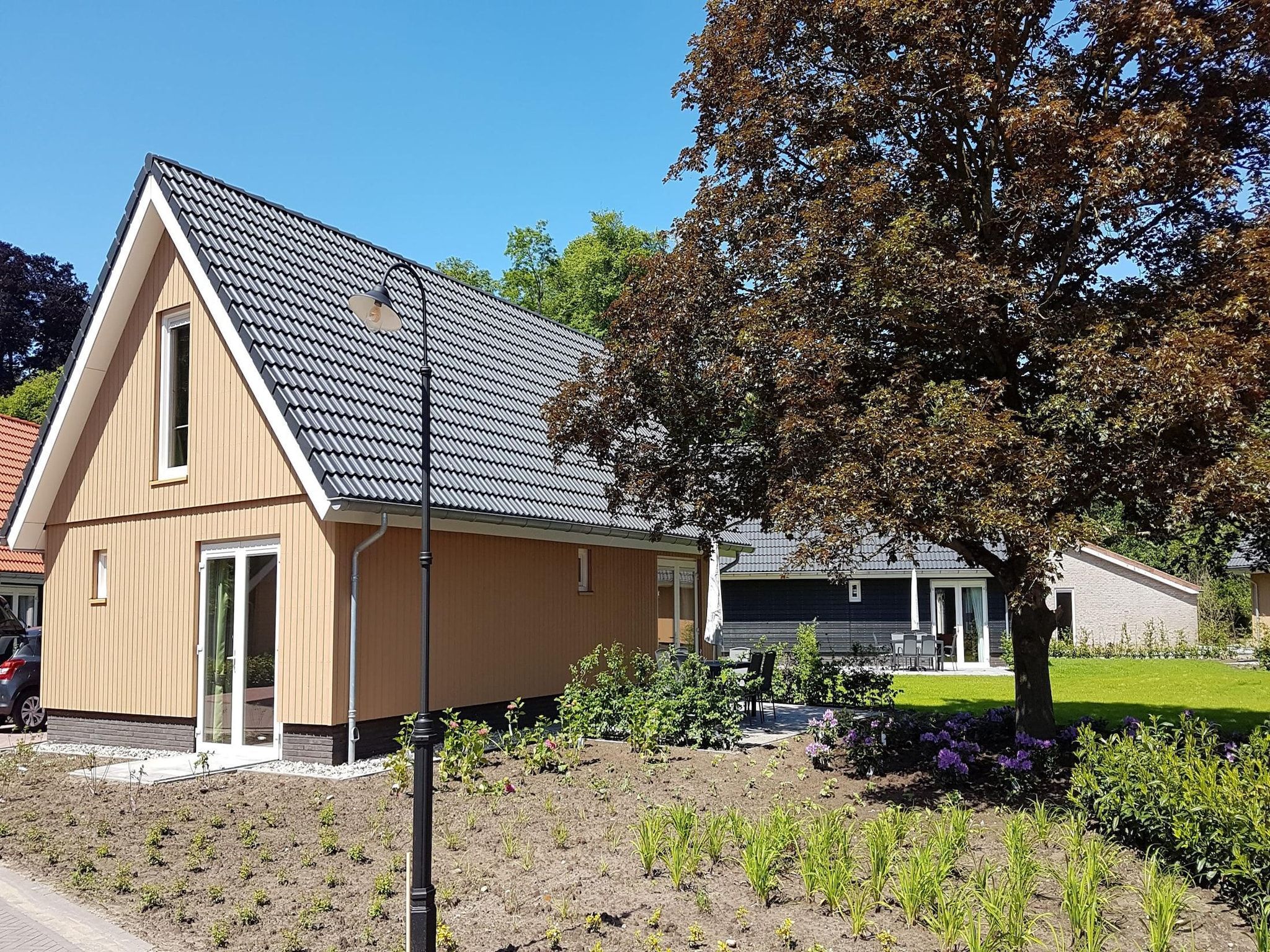 De buitenkant van Villapark Ehzerburg 2 in Almen