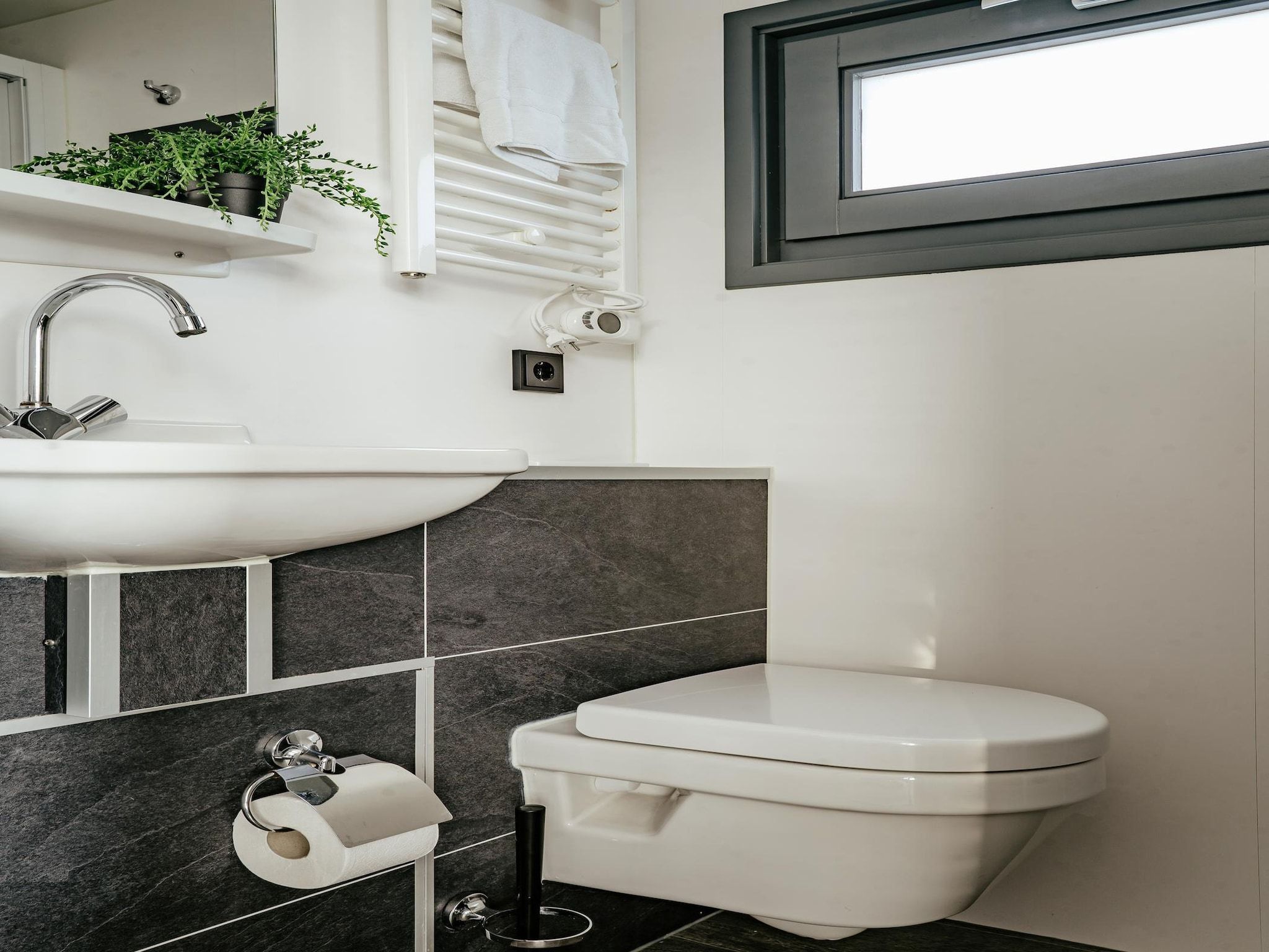 De badkamer van Waterpark de Meerparel 9 in Uitgeest