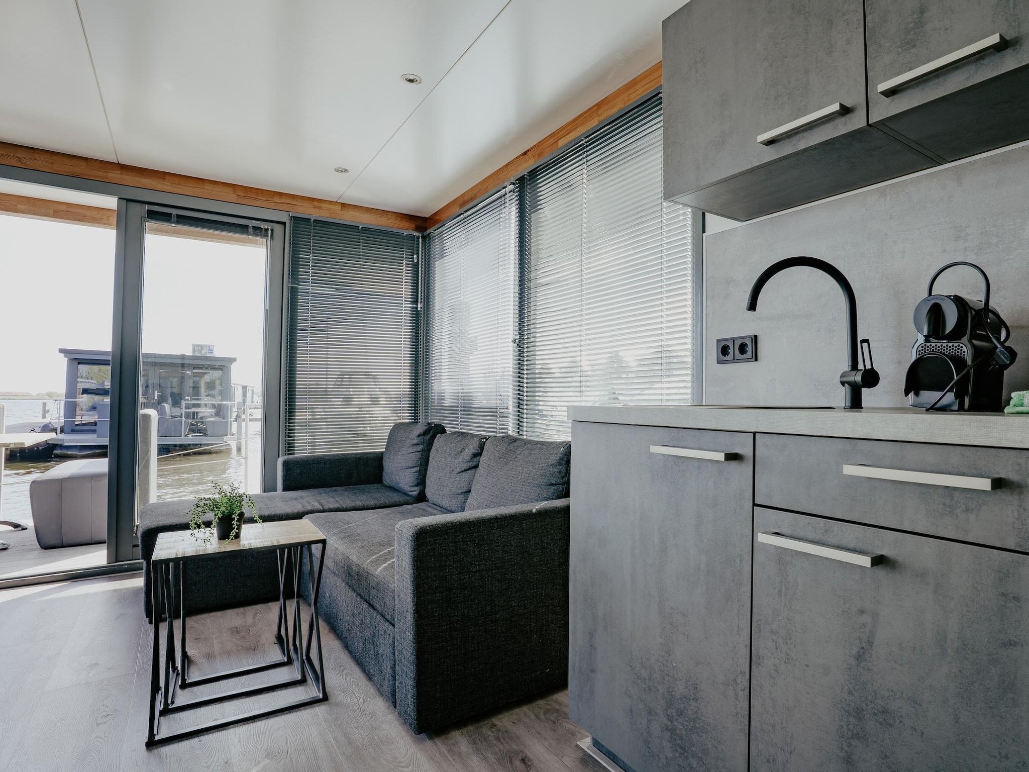 De keuken van Waterpark de Meerparel 9 in Uitgeest