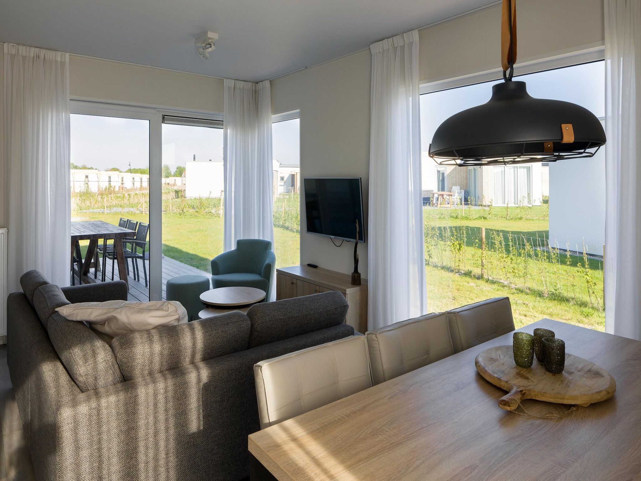 De eetkamer van Beach Resort Nieuwvliet-Bad 5 in Nieuwvliet-Bad