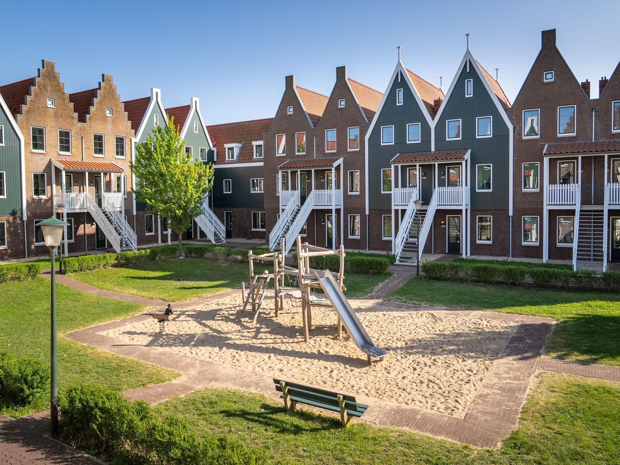 Parkfaciliteiten bij Marinapark Volendam 9 in Volendam