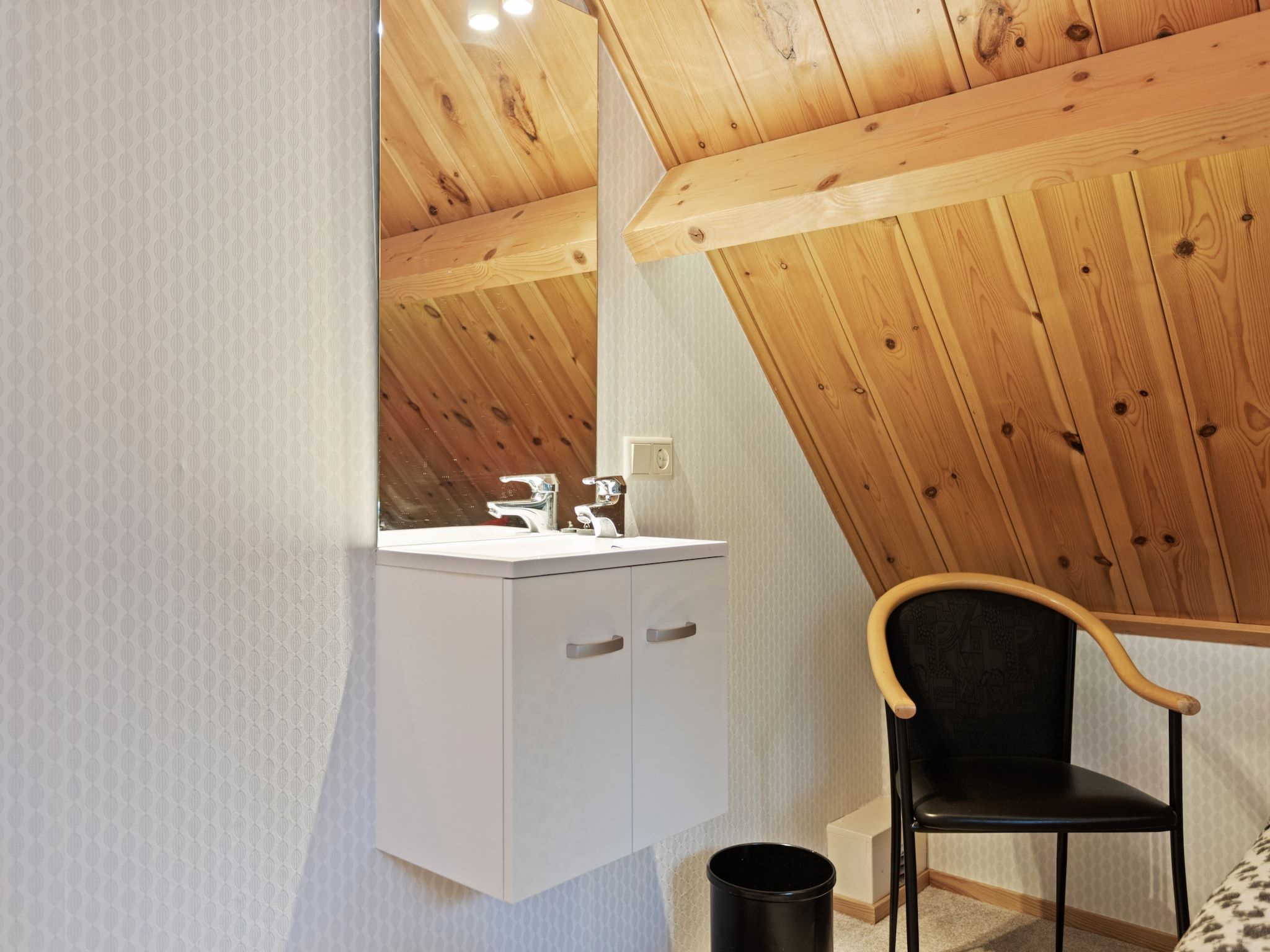 Een slaapkamer van Prachtig vrijstaand huis met tuin op de Veluwe in Epe