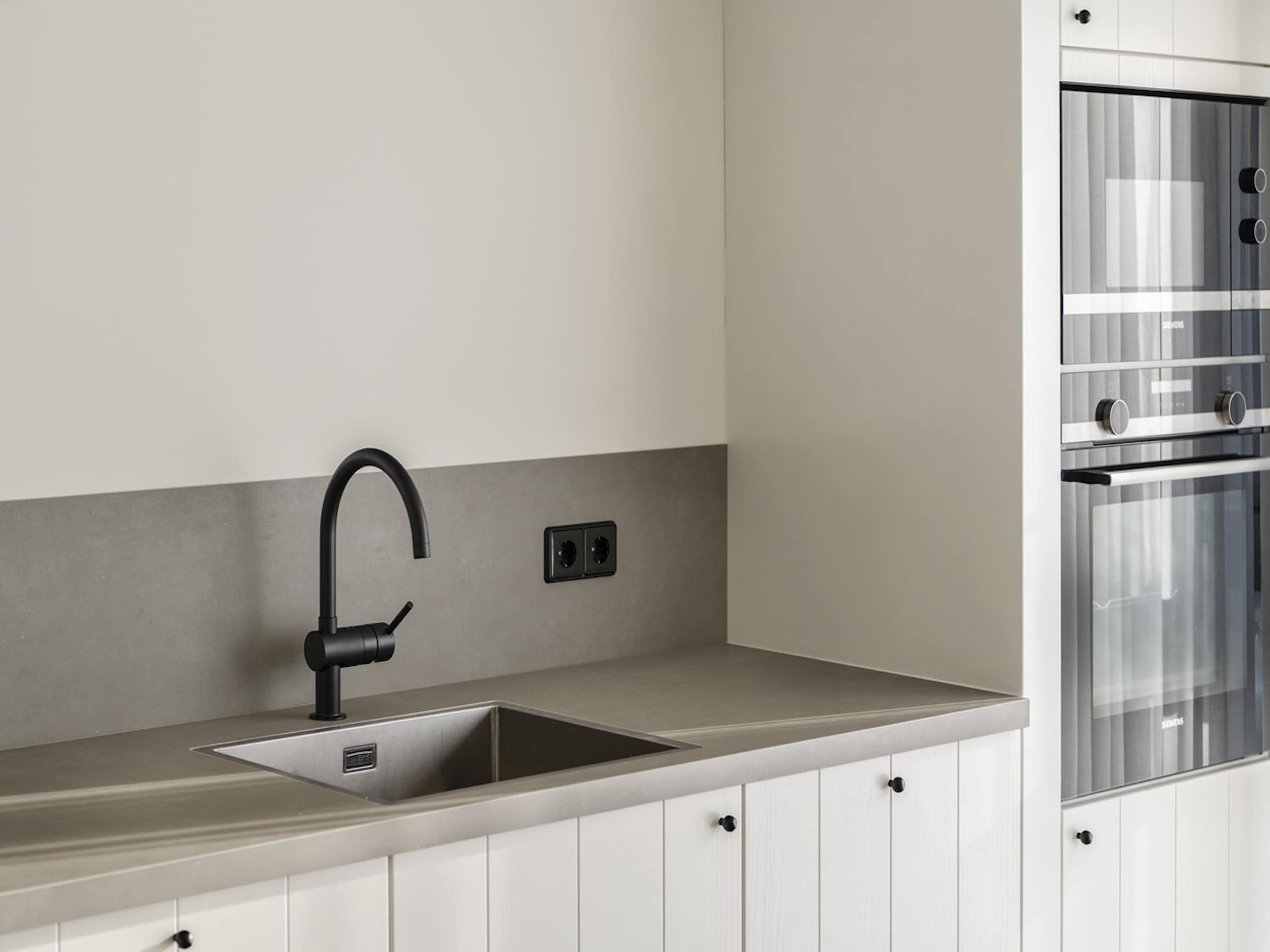 De keuken van Harbour Village 2 in Arnemuiden