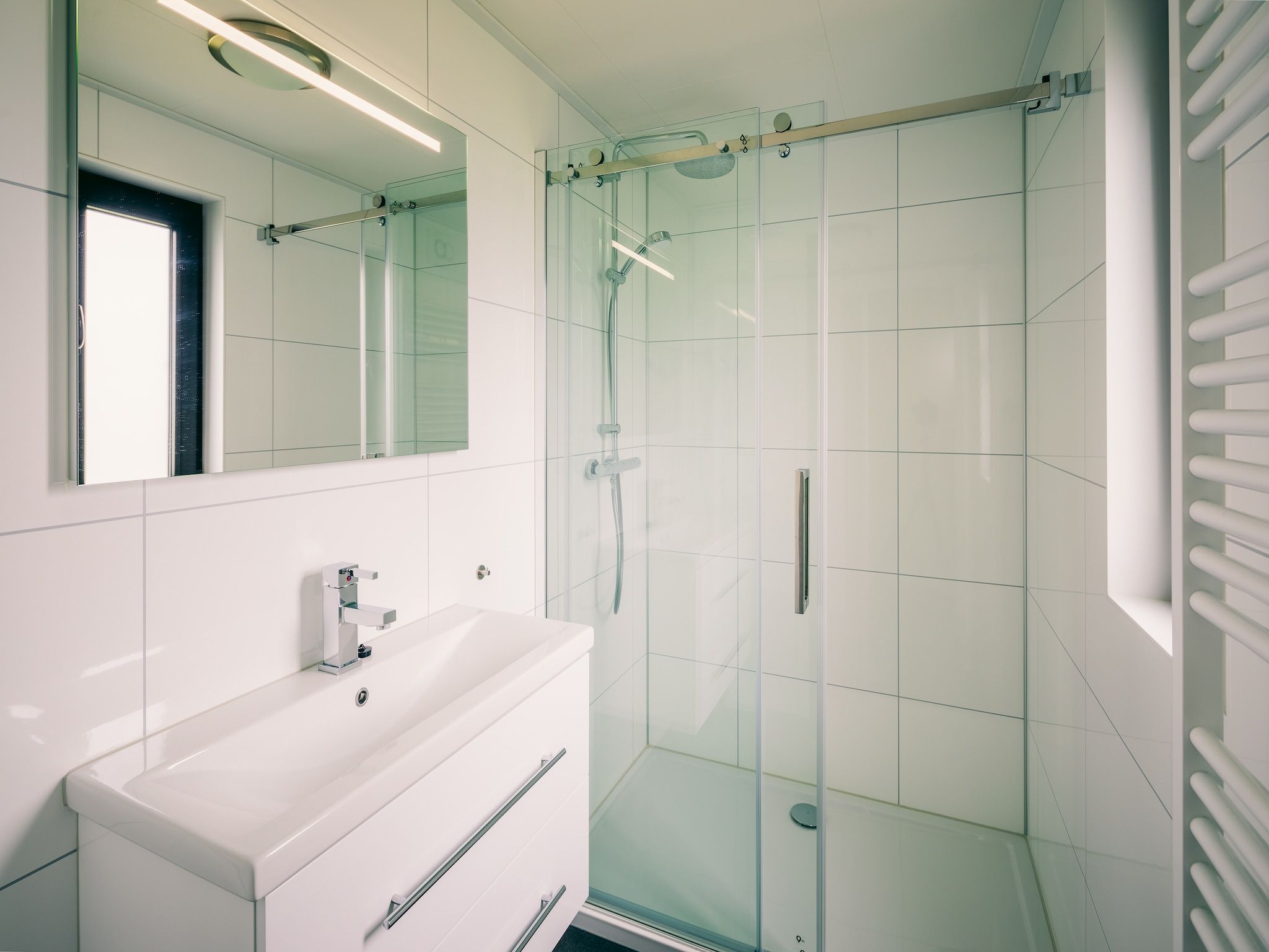 De badkamer van Vakantiepark Zeedijk 1 in Herkingen