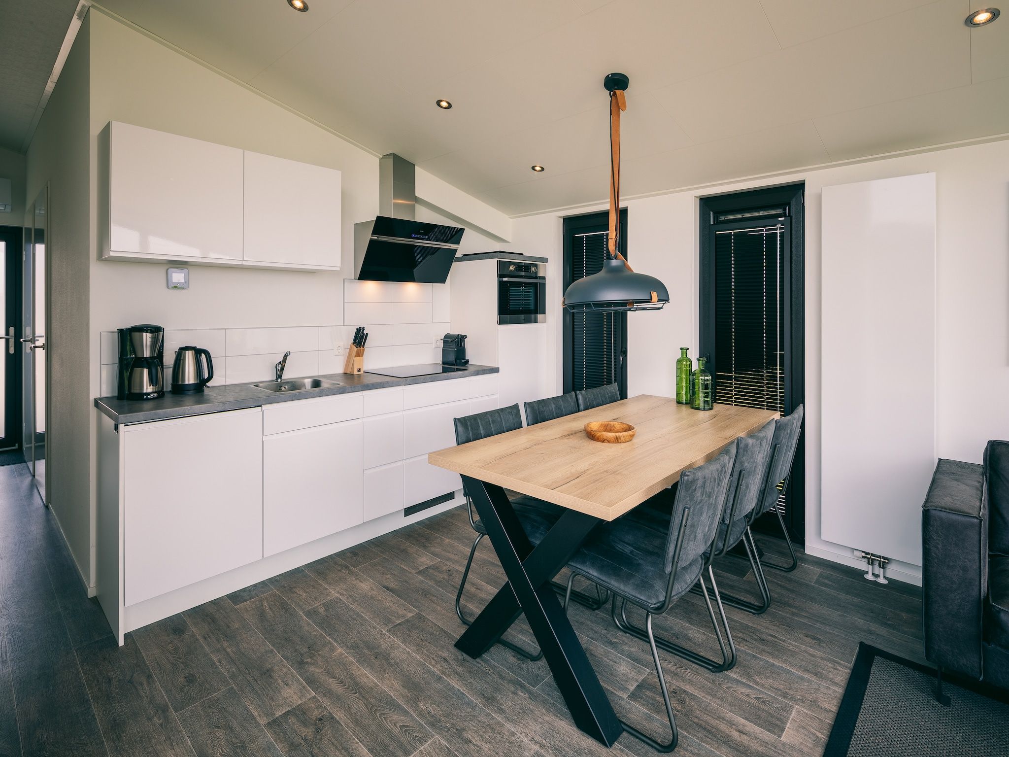 De keuken van Vakantiepark Zeedijk 3 in Herkingen