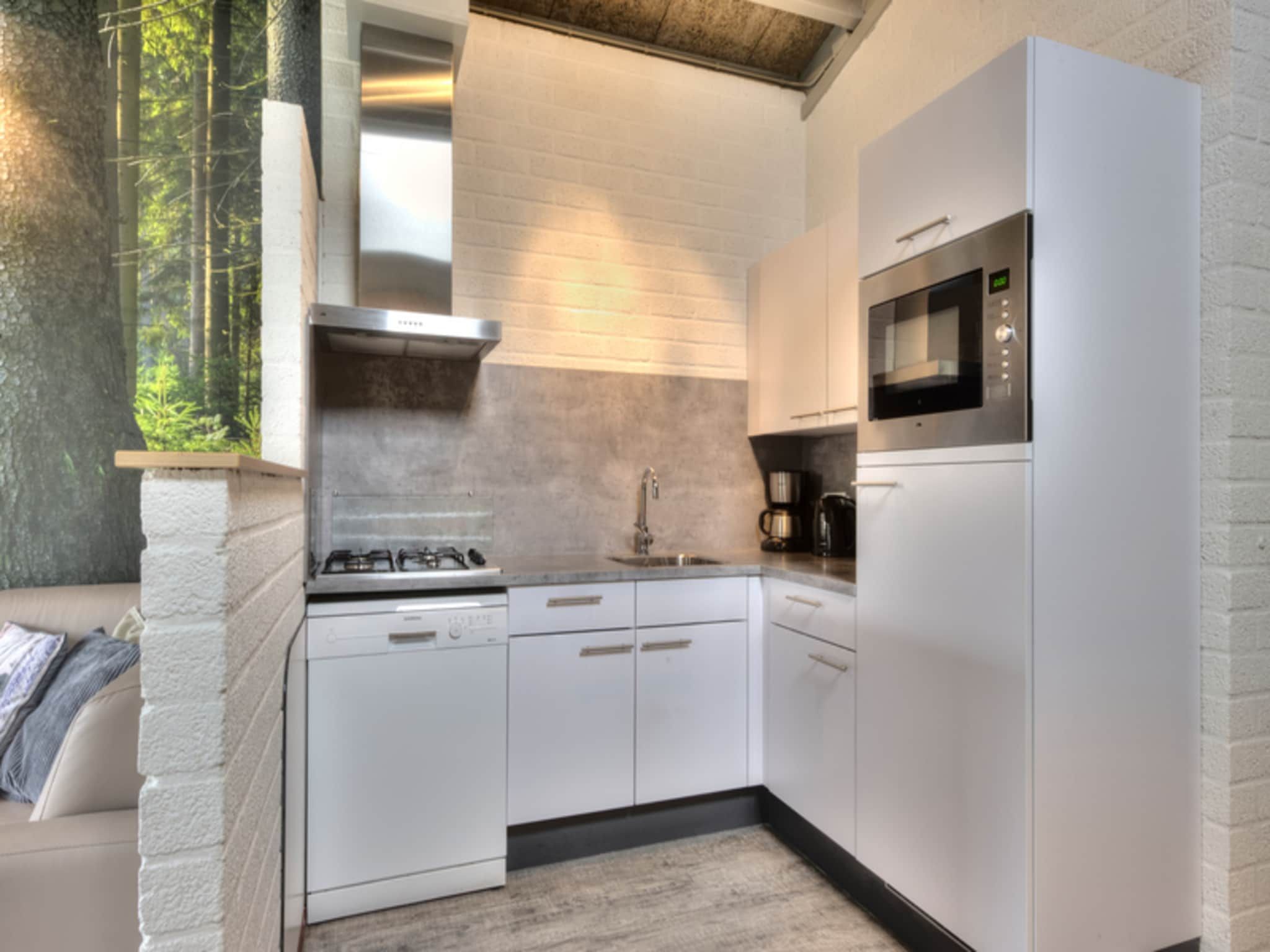 De keuken van Vakantiepark Weerterbergen 10 in Weert