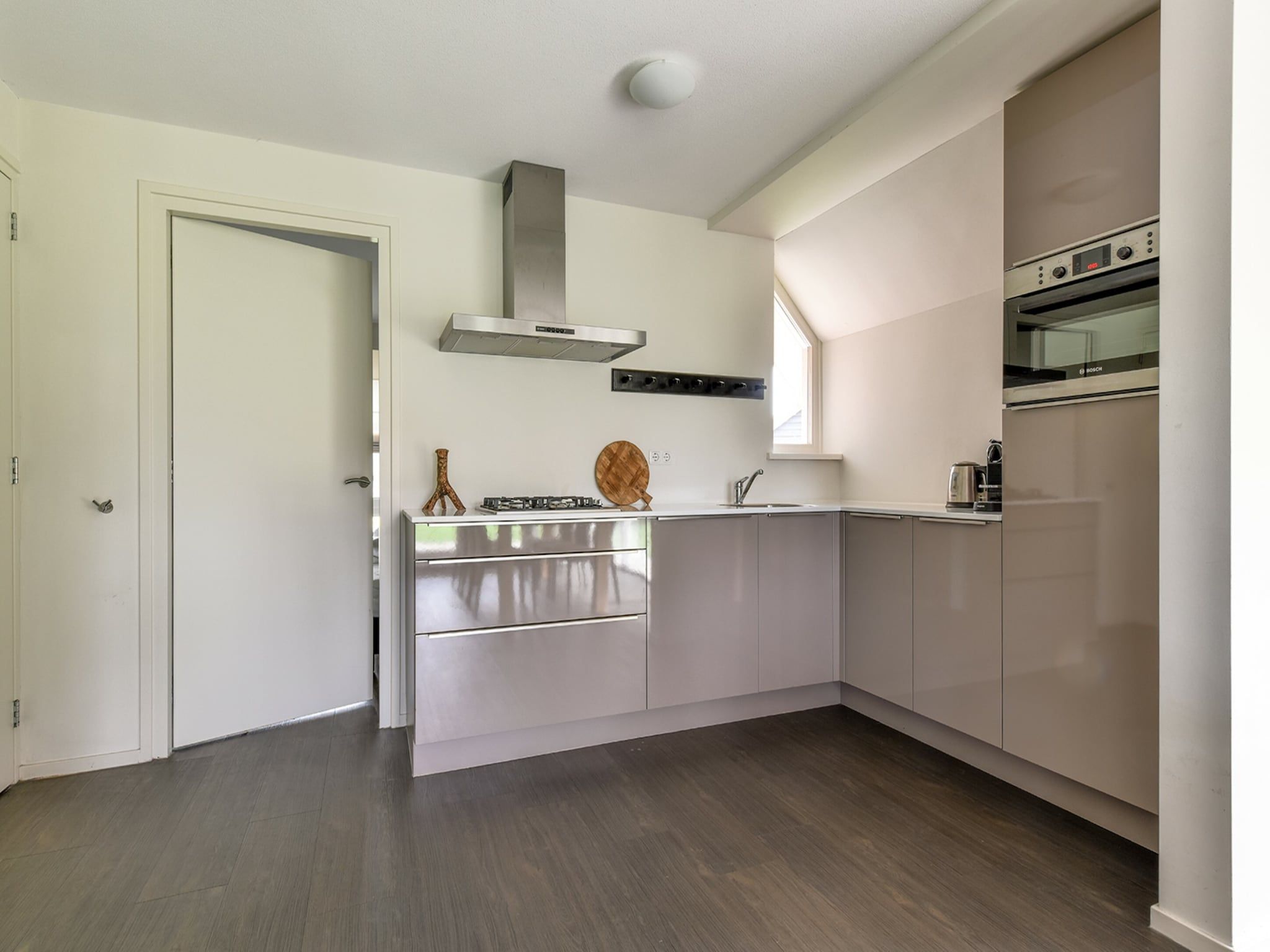 De keuken van Waterpark Terkaple 3 in Terkaple