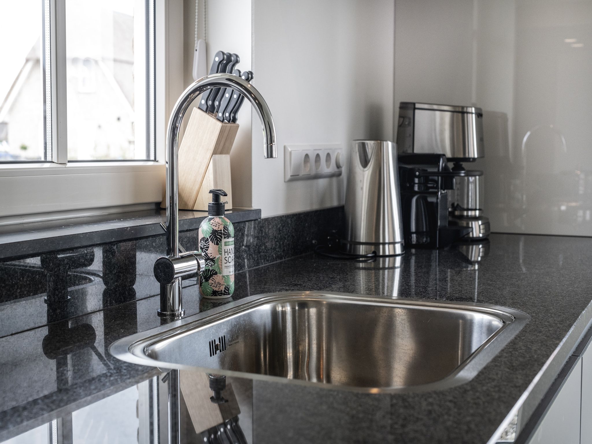 De keuken van Friese Meren Villa's 2 in Delfstrahuizen