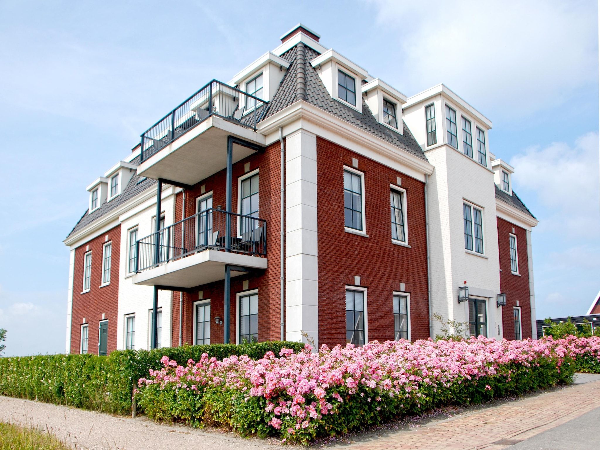 De buitenkant van Zeeuwse Parel luxe Appartement 4 pers 2 bdk in Colijnsplaat